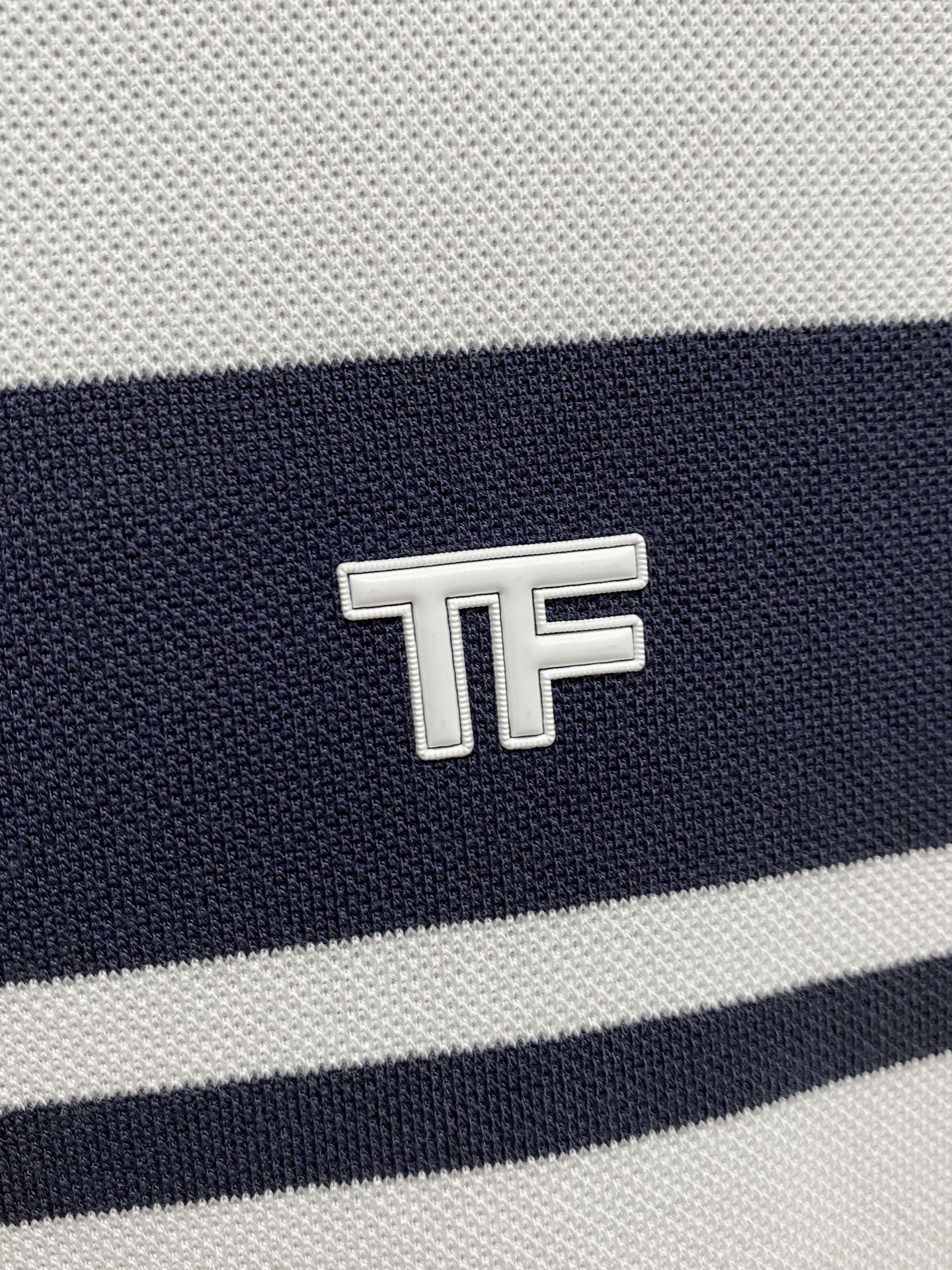开春新品  TF  𝟏𝟎𝟎%新疆长绒棉 面料柔软舒适透气
𝟮𝟬𝟮𝟰 夏季 限量款短袖Polo系列
𝗦𝗜𝗭