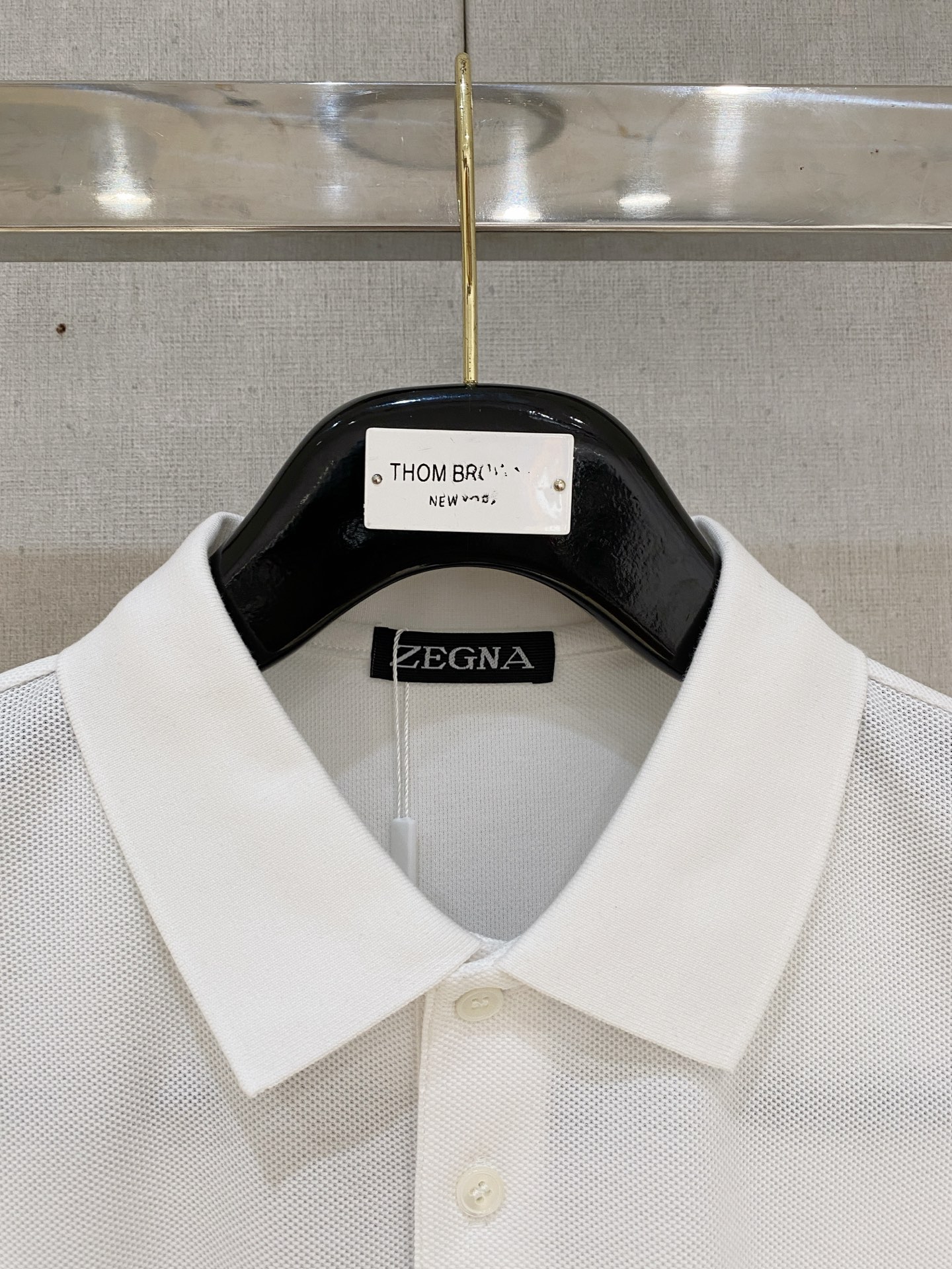 开春新品  杰尼亚 𝟏𝟎𝟎%新疆长绒棉 面料柔软舒适透气
𝟮𝟬𝟮𝟰 夏季 限量款短袖Polo系列
𝗦𝗜𝗭