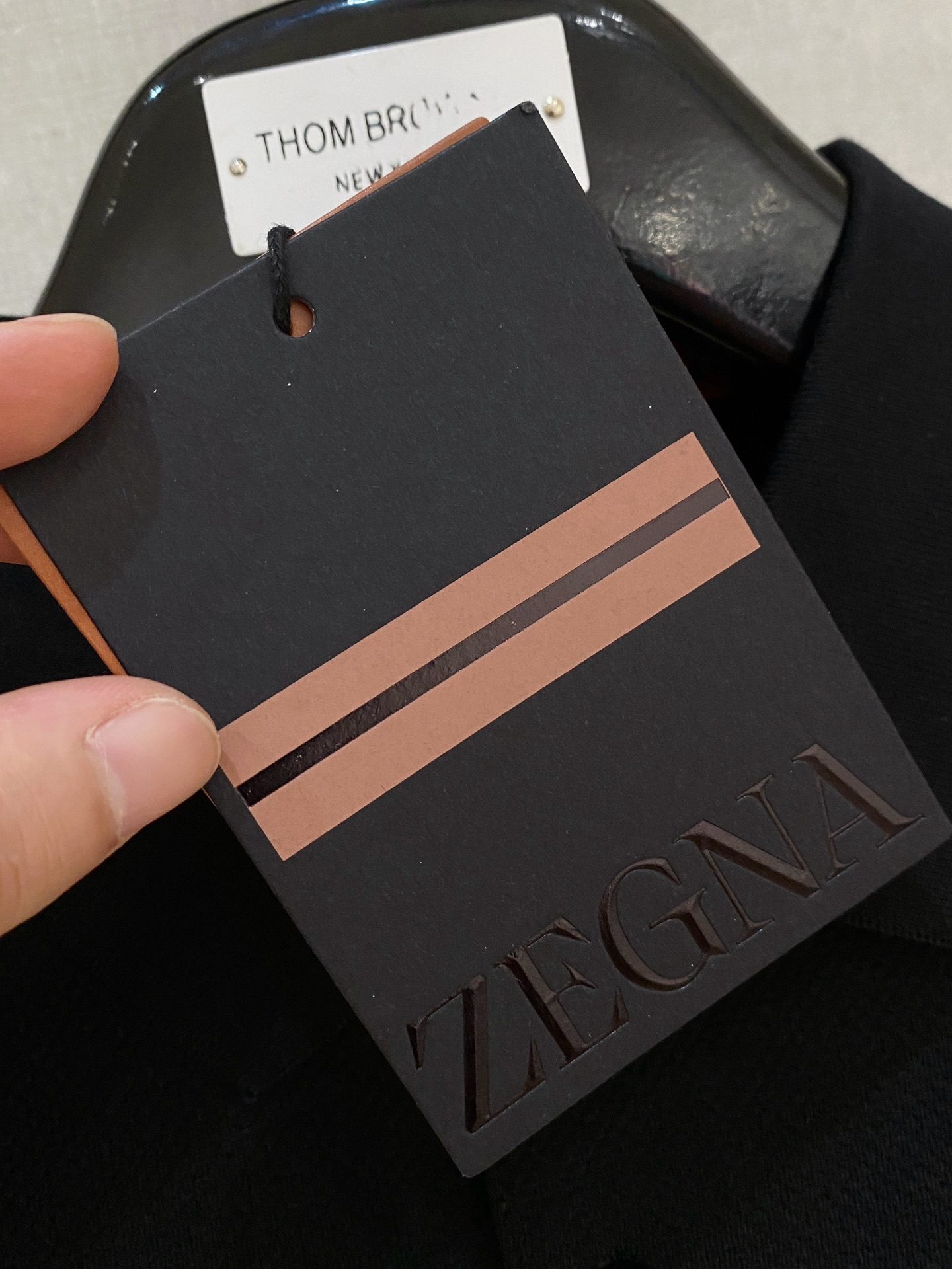 开春新品  杰尼亚 𝟏𝟎𝟎%新疆长绒棉 面料柔软舒适透气
𝟮𝟬𝟮𝟰 夏季 限量款短袖Polo系列
𝗦𝗜𝗭
