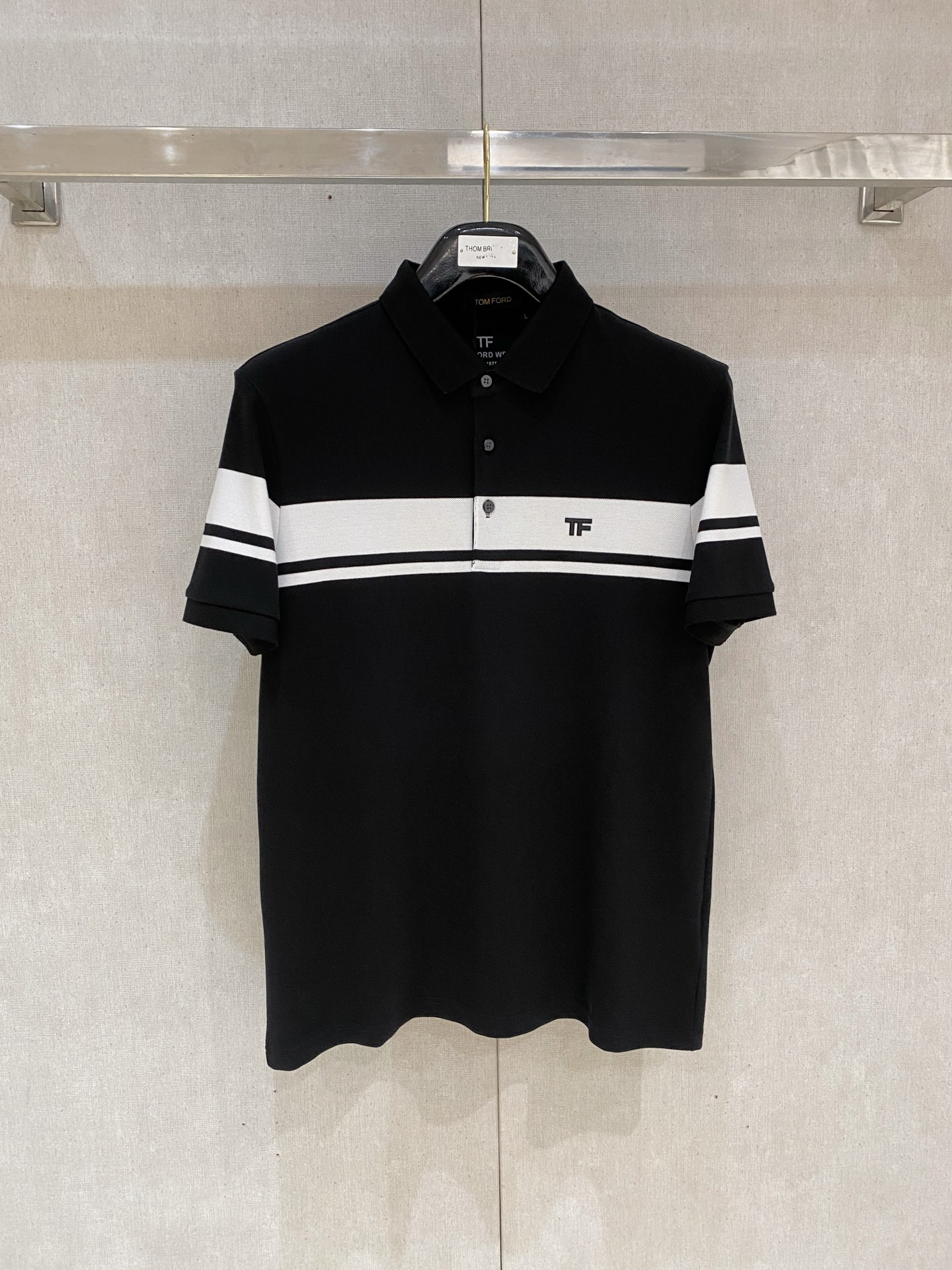 开春新品  TF  𝟏𝟎𝟎%新疆长绒棉 面料柔软舒适透气
𝟮𝟬𝟮𝟰 夏季 限量款短袖Polo系列
𝗦𝗜𝗭