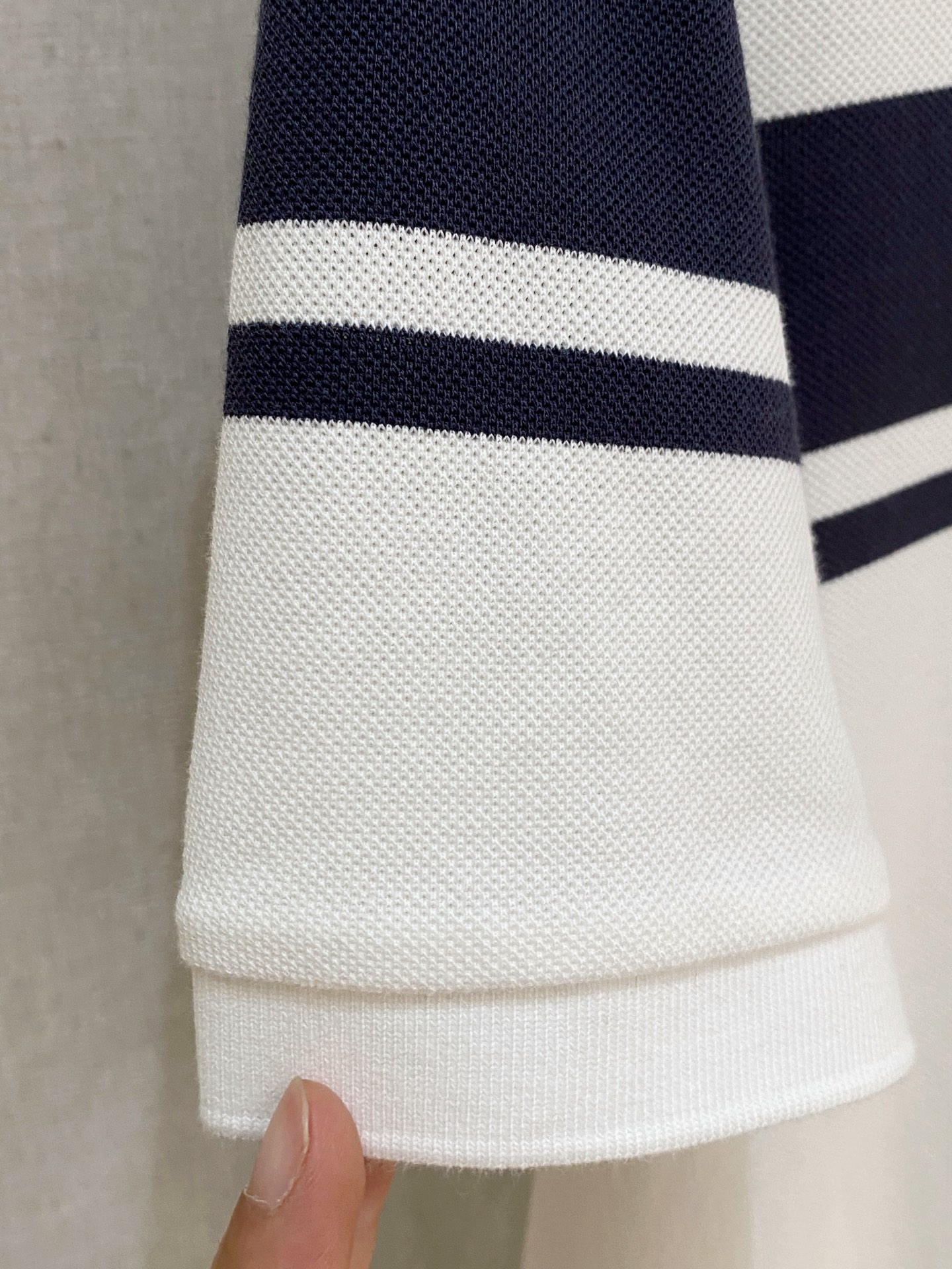 开春新品  TF  𝟏𝟎𝟎%新疆长绒棉 面料柔软舒适透气
𝟮𝟬𝟮𝟰 夏季 限量款短袖Polo系列
𝗦𝗜𝗭
