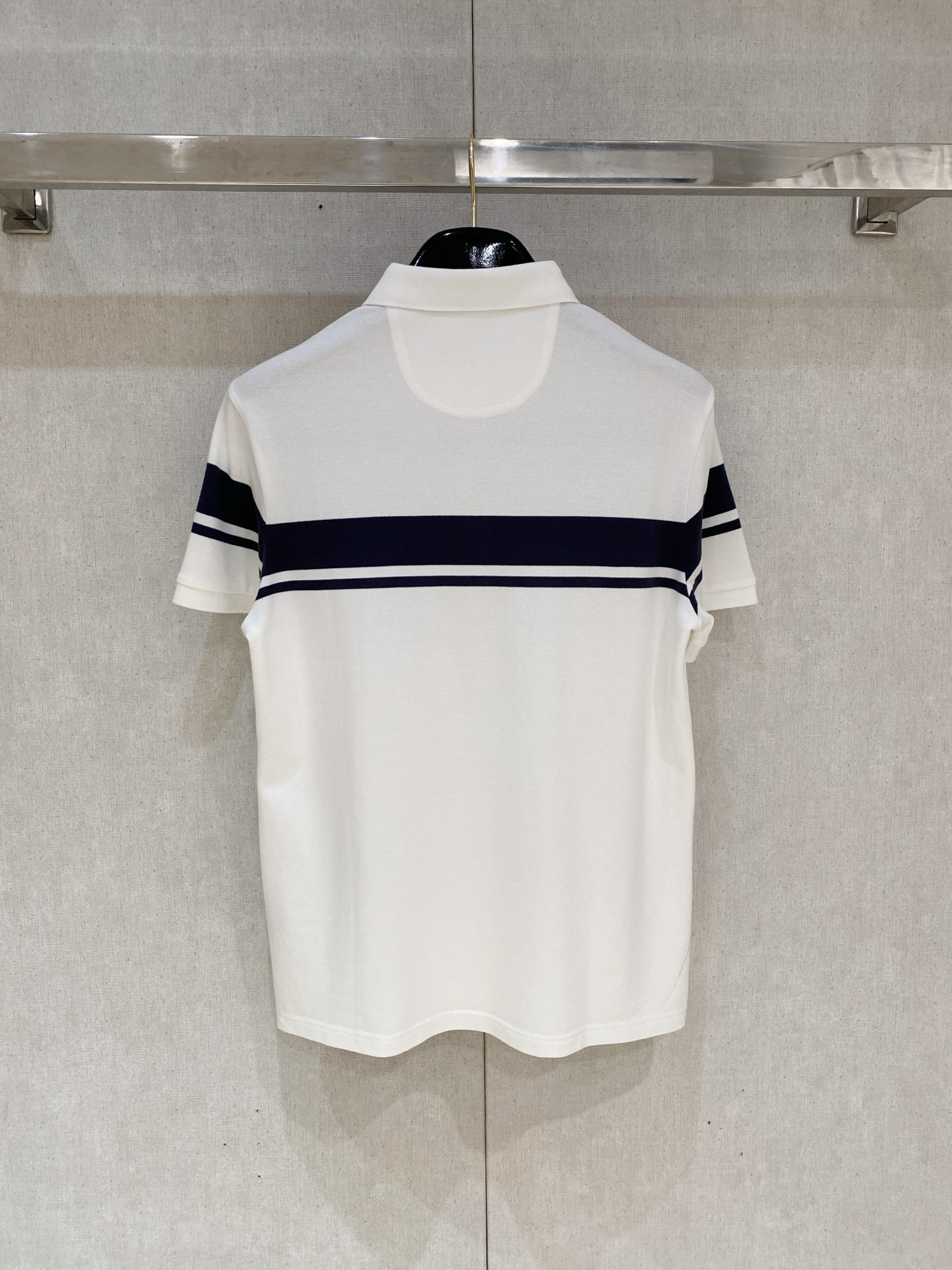 开春新品  TF  𝟏𝟎𝟎%新疆长绒棉 面料柔软舒适透气
𝟮𝟬𝟮𝟰 夏季 限量款短袖Polo系列
𝗦𝗜𝗭