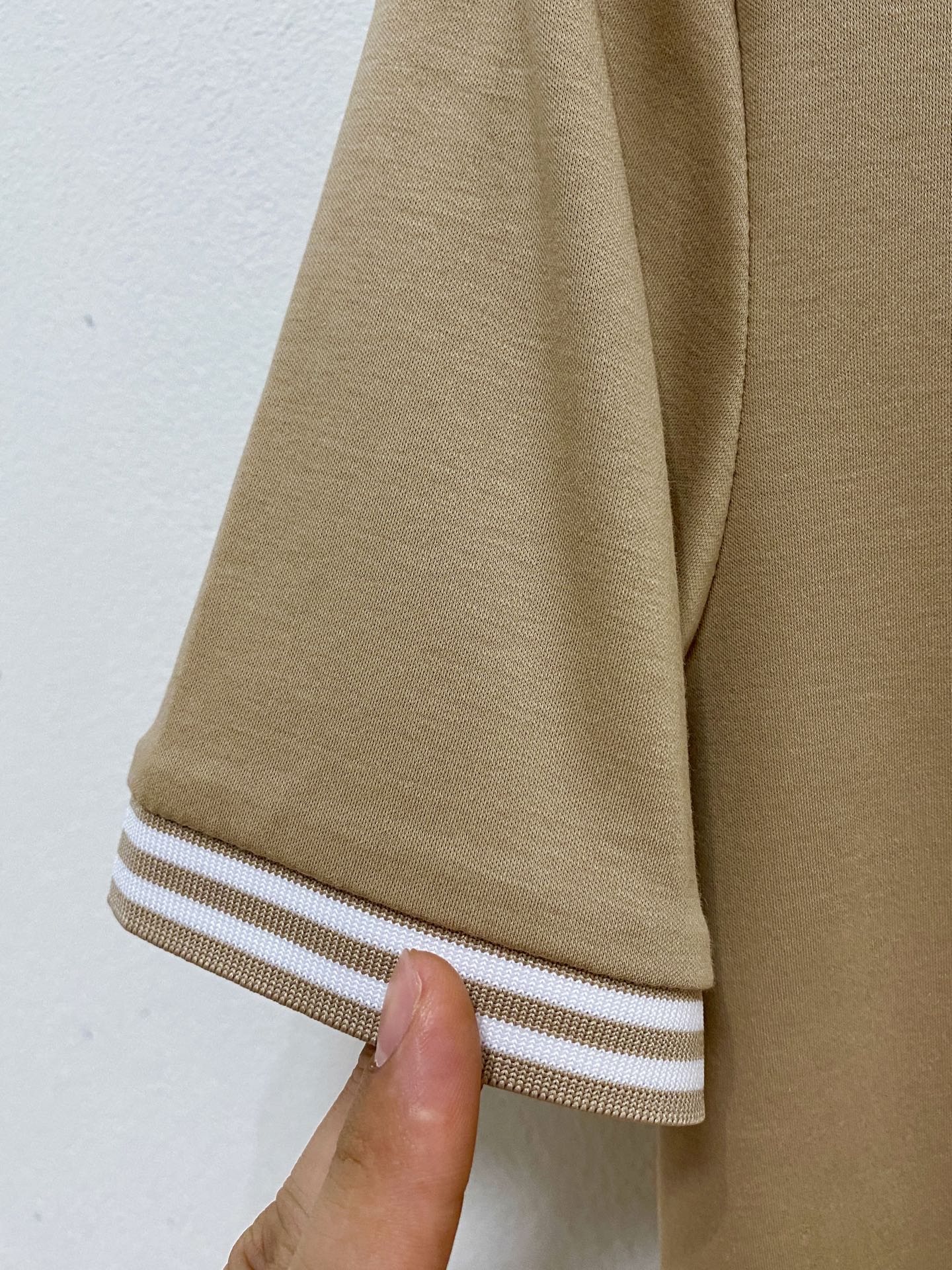 开春新品 Lv 𝟏𝟎𝟎%新疆长绒棉 面料柔软舒适透气𝟮𝟬𝟮𝟰 夏季 限量款短袖Polo系列𝗦𝗜𝗭𝗘：𝗠-