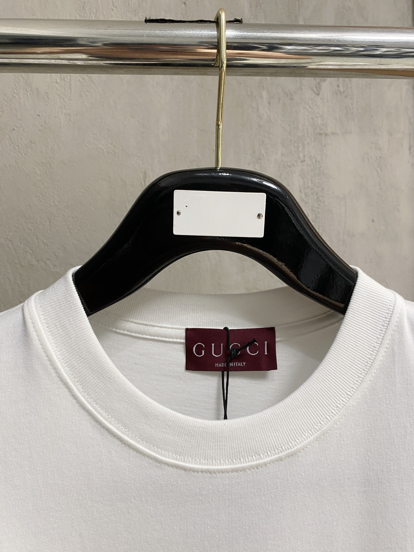 高版本 古驰 2025新款经典圆领短袖，时尚百搭经典元素打造精致工艺专柜面料，顶级元素融合打造，经典短袖