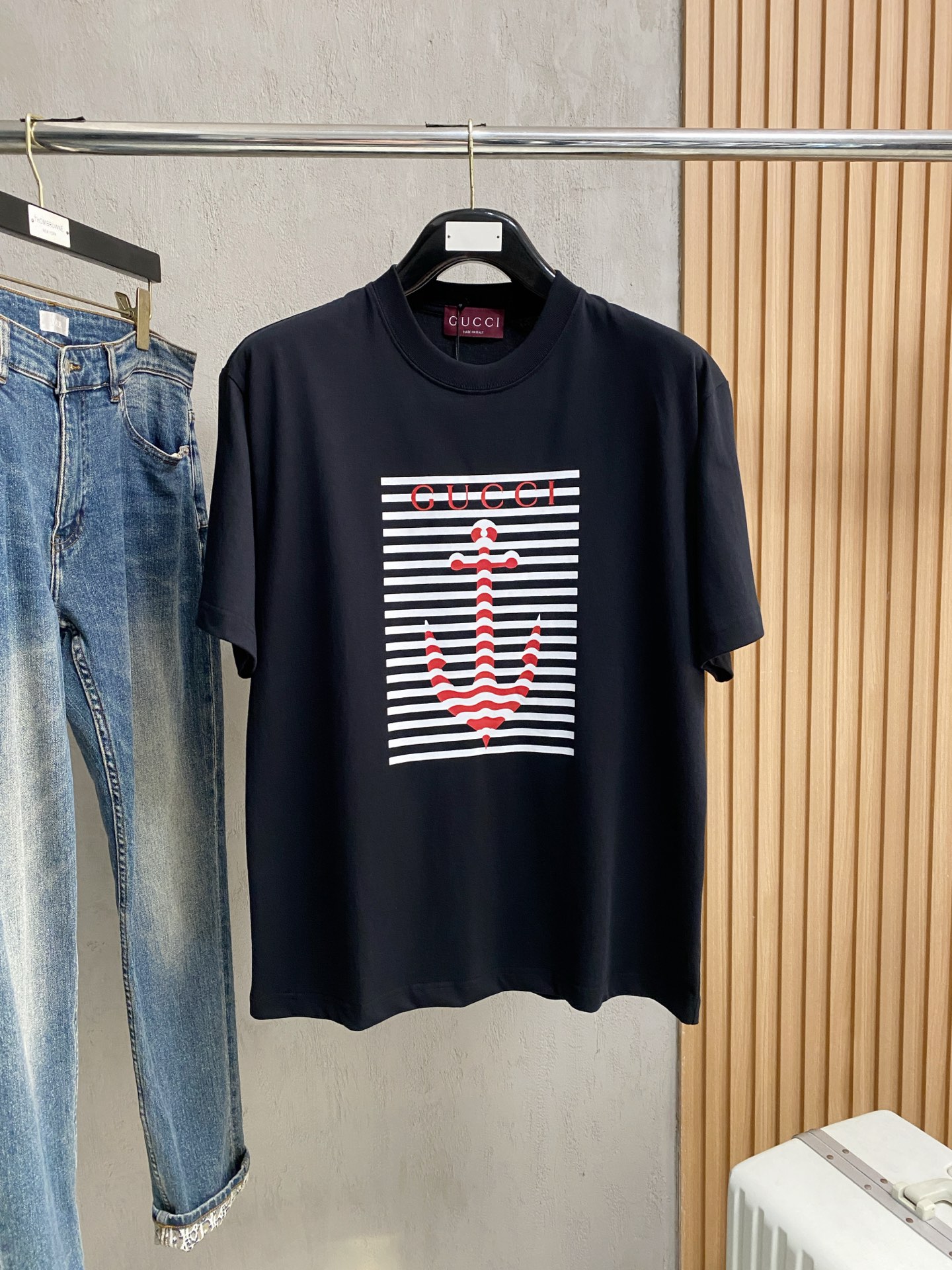 高版本 古驰 2025新款经典圆领短袖，时尚百搭经典元素打造精致工艺专柜面料，顶级元素融合打造，经典短袖