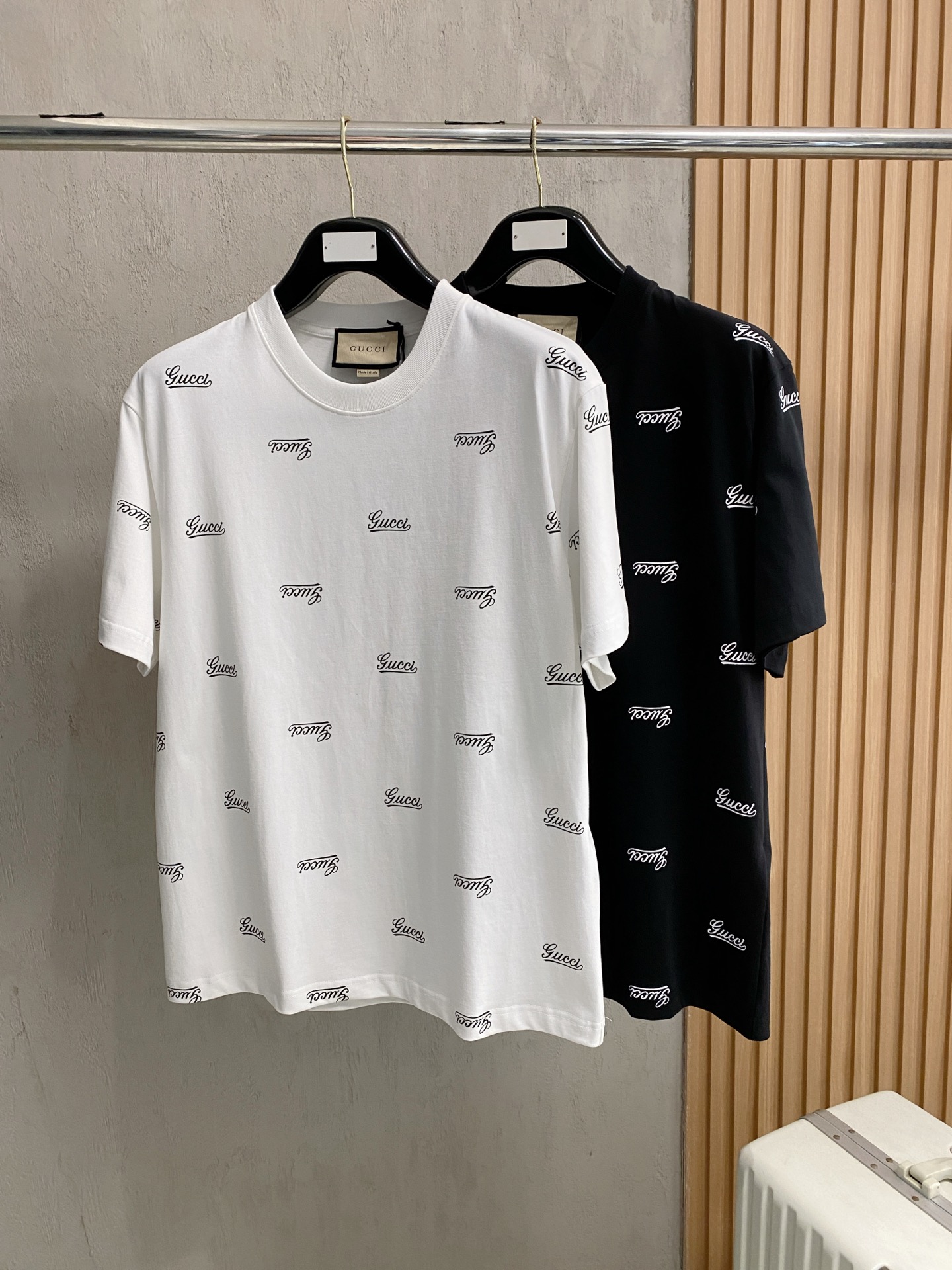 高版本 古驰 2025新款经典圆领短袖，时尚百搭经典元素打造精致工艺专柜面料，顶级元素融合打造，经典短袖