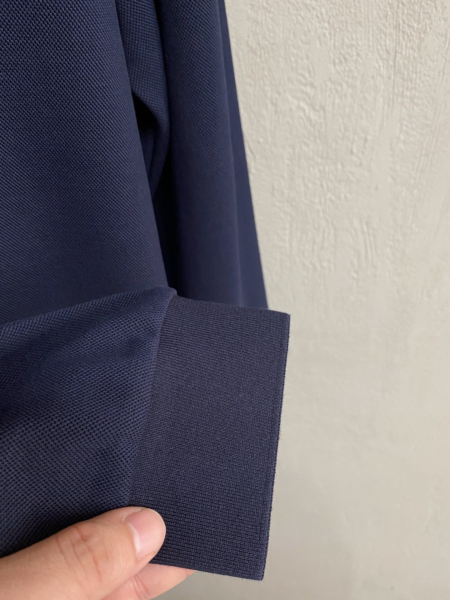 Tommy Hilfiger Men's Long Sleeve Polo Shirt | Soft Cotton Fabric & Logo Design 7 i1755365845829 1302 0 6