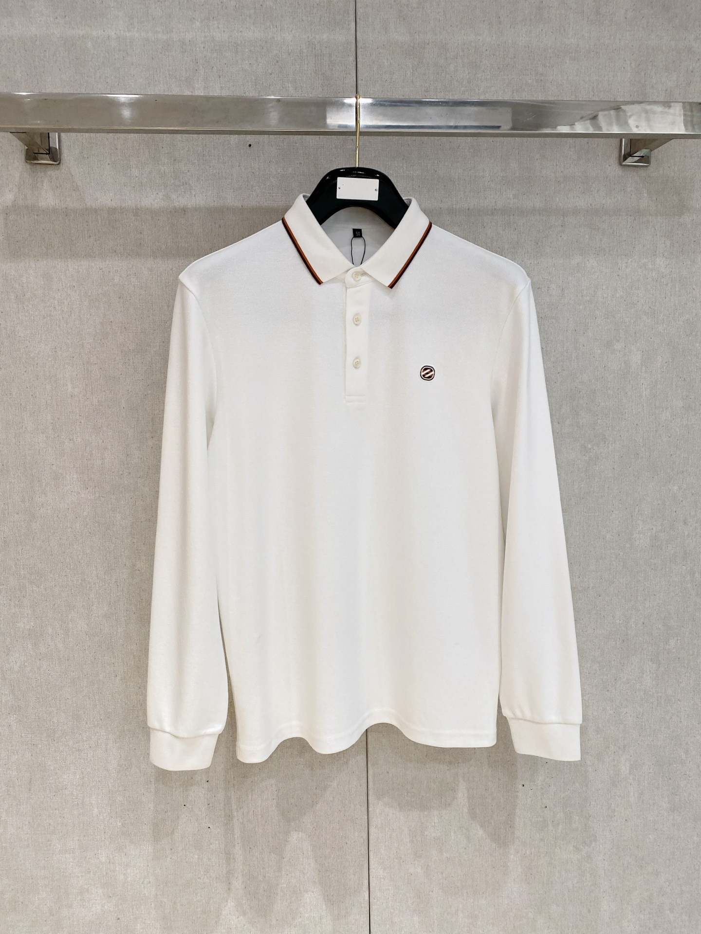 NO:521919,New products for spring, Zenia, exclusively for new original single men's Polo long-sleeved high-end customization, high-version, fashionable and versatile, original imported cotton fabric, chest logo pattern design, super soft and delicate, skin-friendly and comfortable to wear, high-end boutique, OEM factory fine-made top body very good, men's essential items, three standards, code M-4xl, multi-color,,zegna,alexander wang19860909开春新品 杰尼亚 独家专供新款原单男士Polo长袖高端定制 高版本 时尚百搭爆款原版进口纯棉面料 胸前logo图案设计 手感超柔软细腻 穿着亲肤舒适 高端精品 代工厂精细做上身非常赞 男士必备单品 三标齐全 码数M-4xl 多颜色,,zegna,alexander wang,Men's clothing