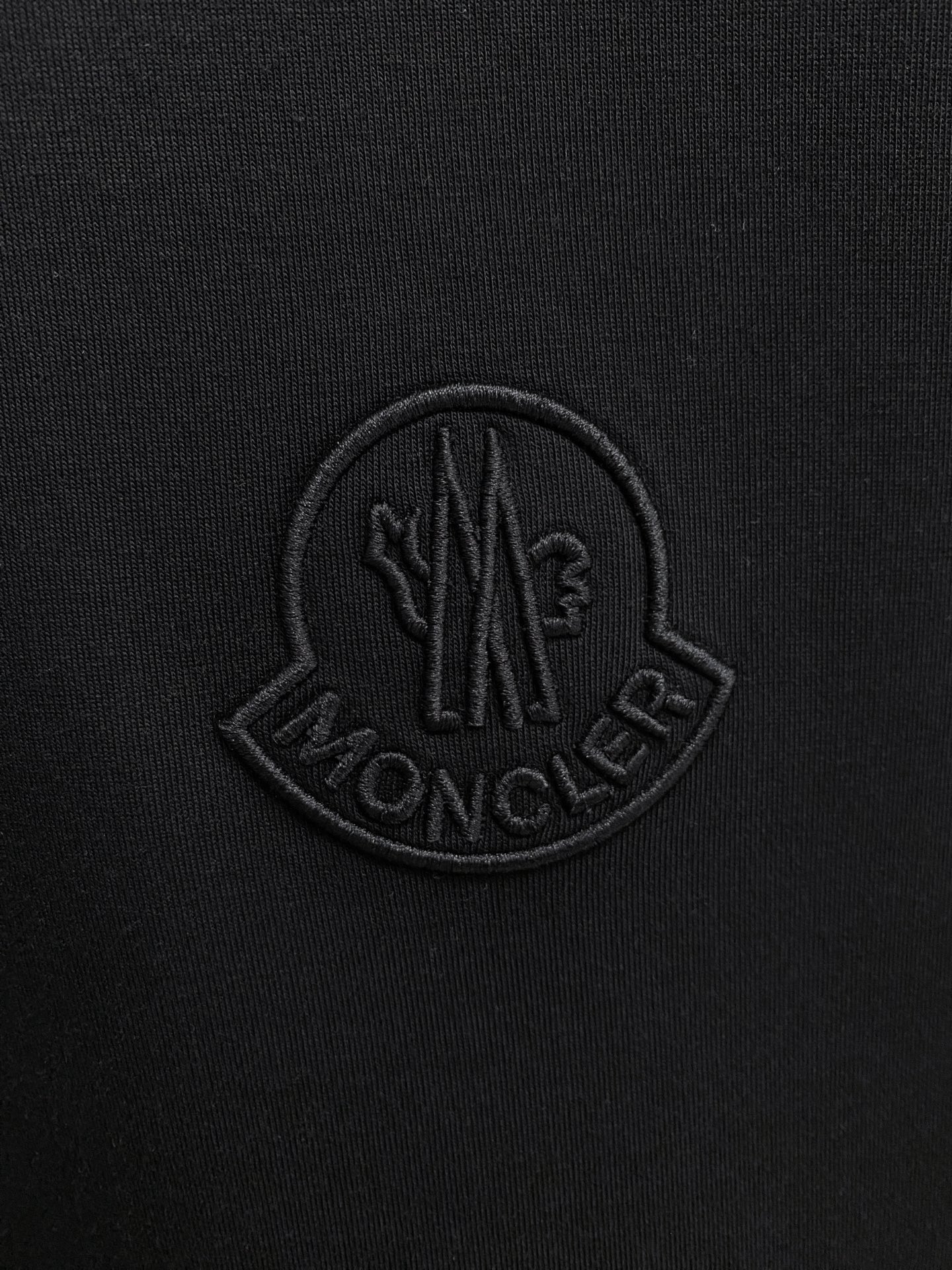 蒙口 2025 秋冬新款卫衣面料：丝光莫代尔棉颜色：多颜色尺码：M-4XL