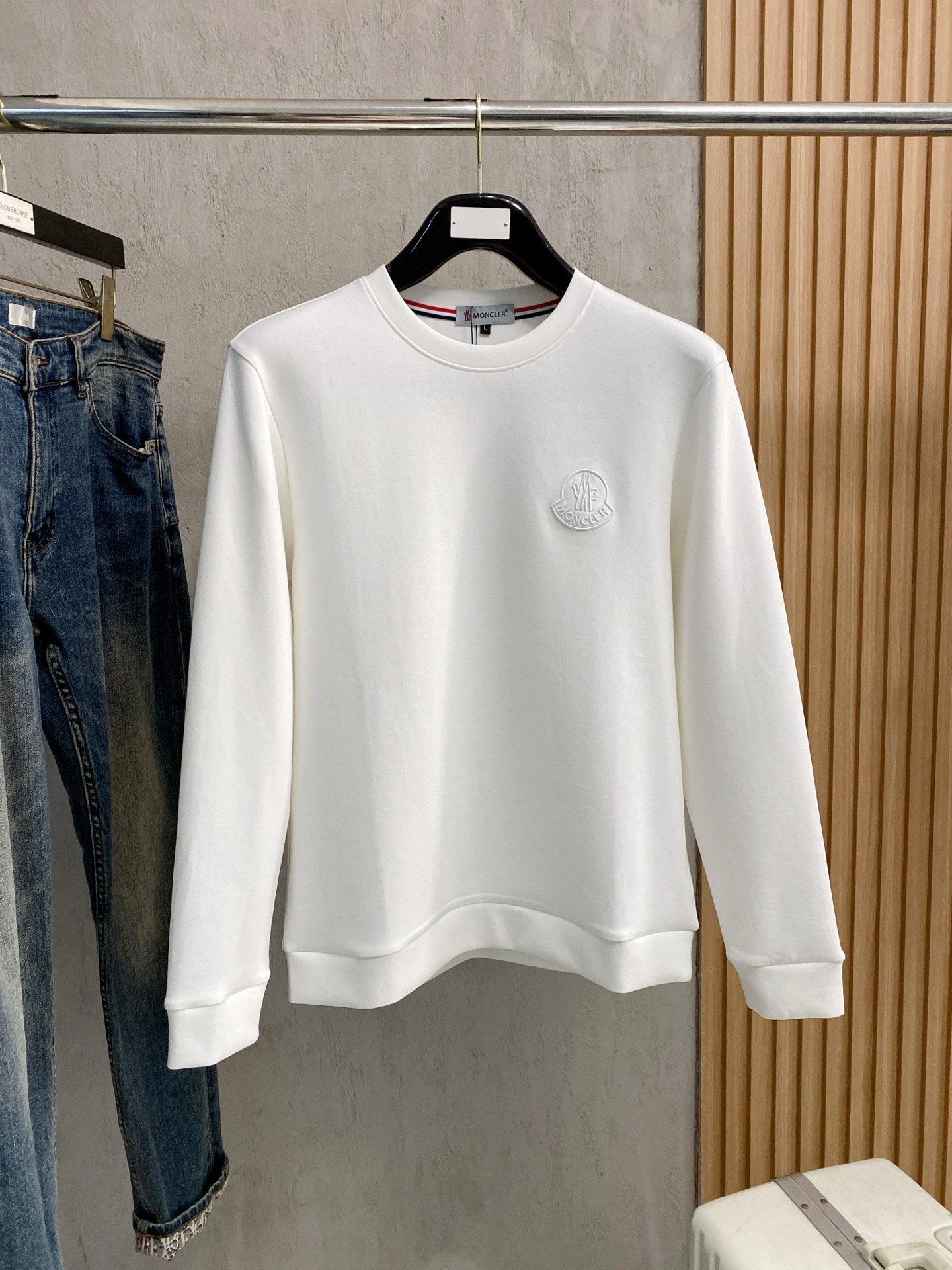 NO:531679,2025 new sweater fabric mercerized modal cotton multi-color size M-4XL, Moncler, hoodie, sweatshirts, alexander wang19860909蒙口 2025 秋冬新款卫衣 面料丝光莫代尔棉 颜色多颜色 尺码M-4XL,,Moncler,hoodie,sweatshirts,alexander wang,Men's clothing