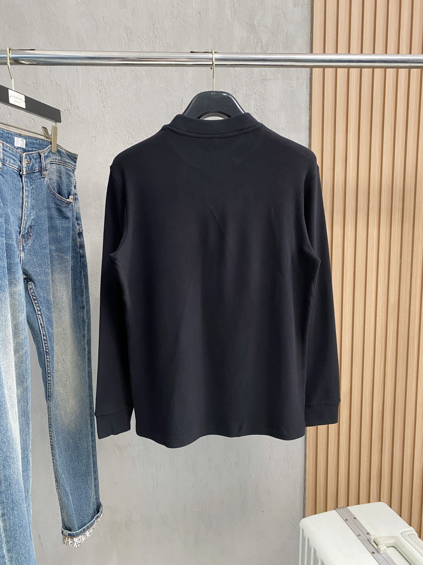 蒙口 2025 秋冬新款卫衣面料：丝光莫代尔棉颜色：多颜色尺码：M-4XL