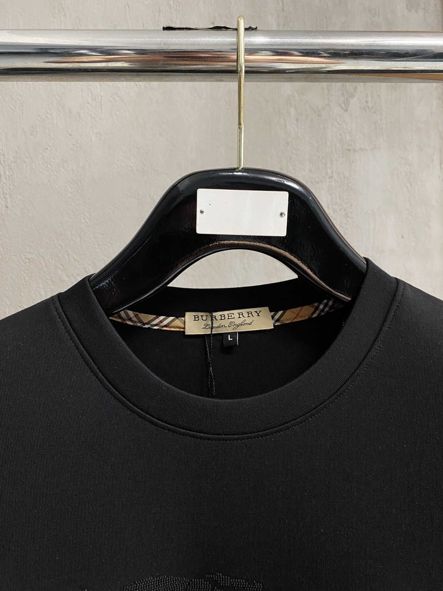 巴宝莉 2025 秋冬新款卫衣面料：丝光莫代尔棉颜色：多颜色尺码：M-4XL