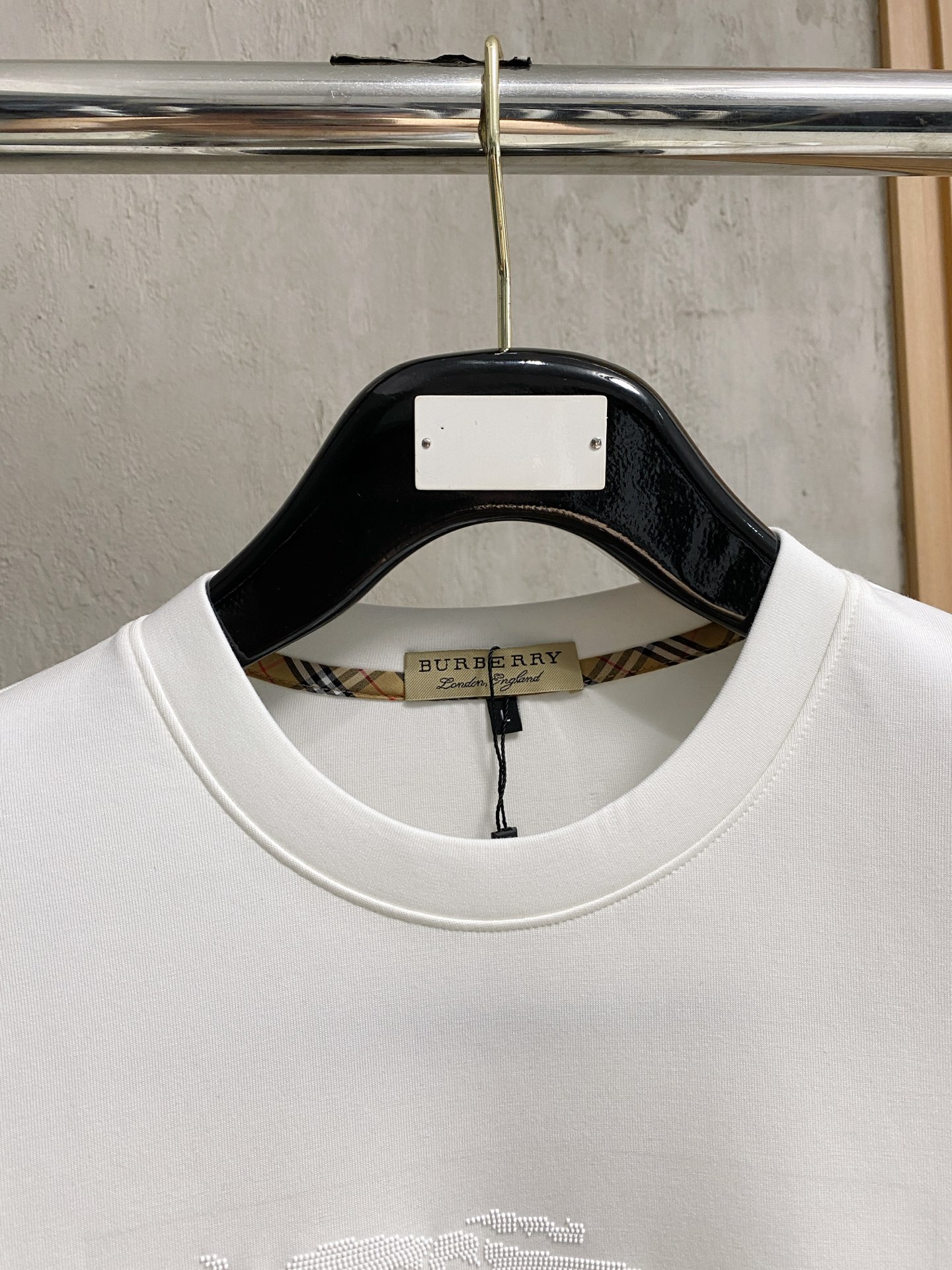 巴宝莉 2025 秋冬新款卫衣面料：丝光莫代尔棉颜色：多颜色尺码：M-4XL