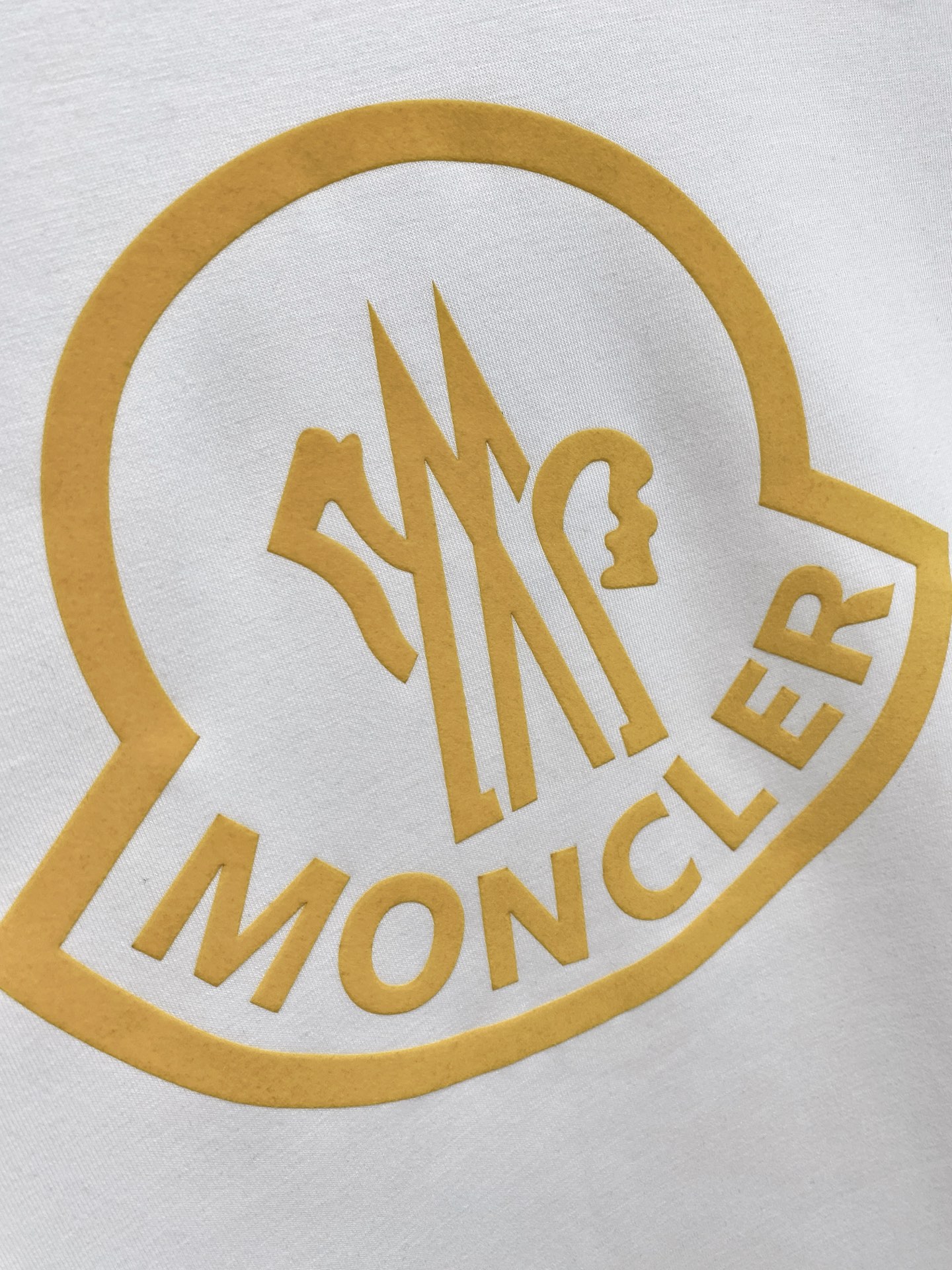 蒙口 2025 秋冬新款卫衣面料：丝光莫代尔棉颜色：多颜色尺码：M-4XL