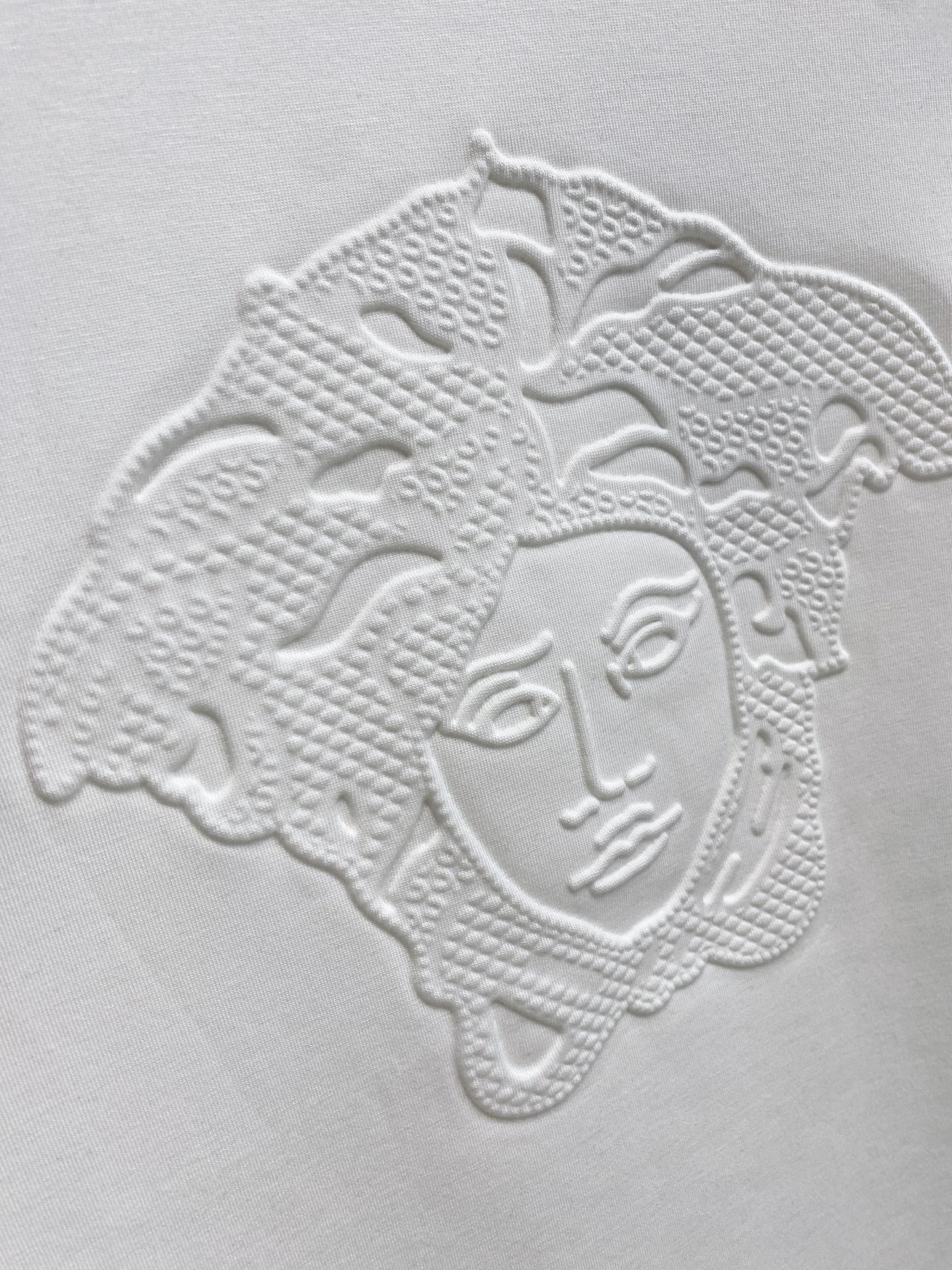 范思哲 2025 秋冬新款卫衣面料：丝光莫代尔棉颜色：多颜色尺码：M-4XL