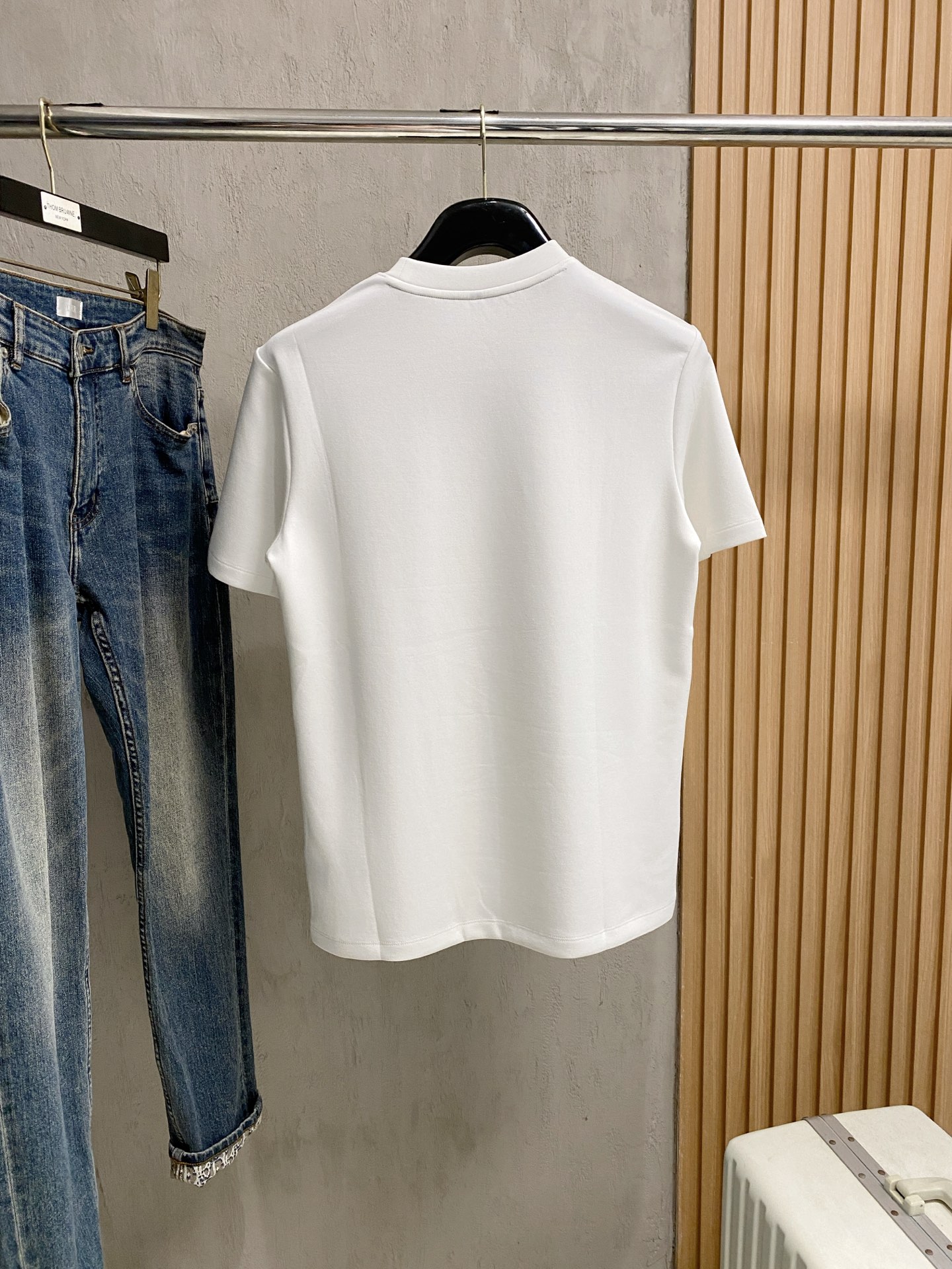 蒙口 2025 秋冬新款卫衣短袖面料：丝光莫代尔棉颜色：多颜色尺码：M-4XL