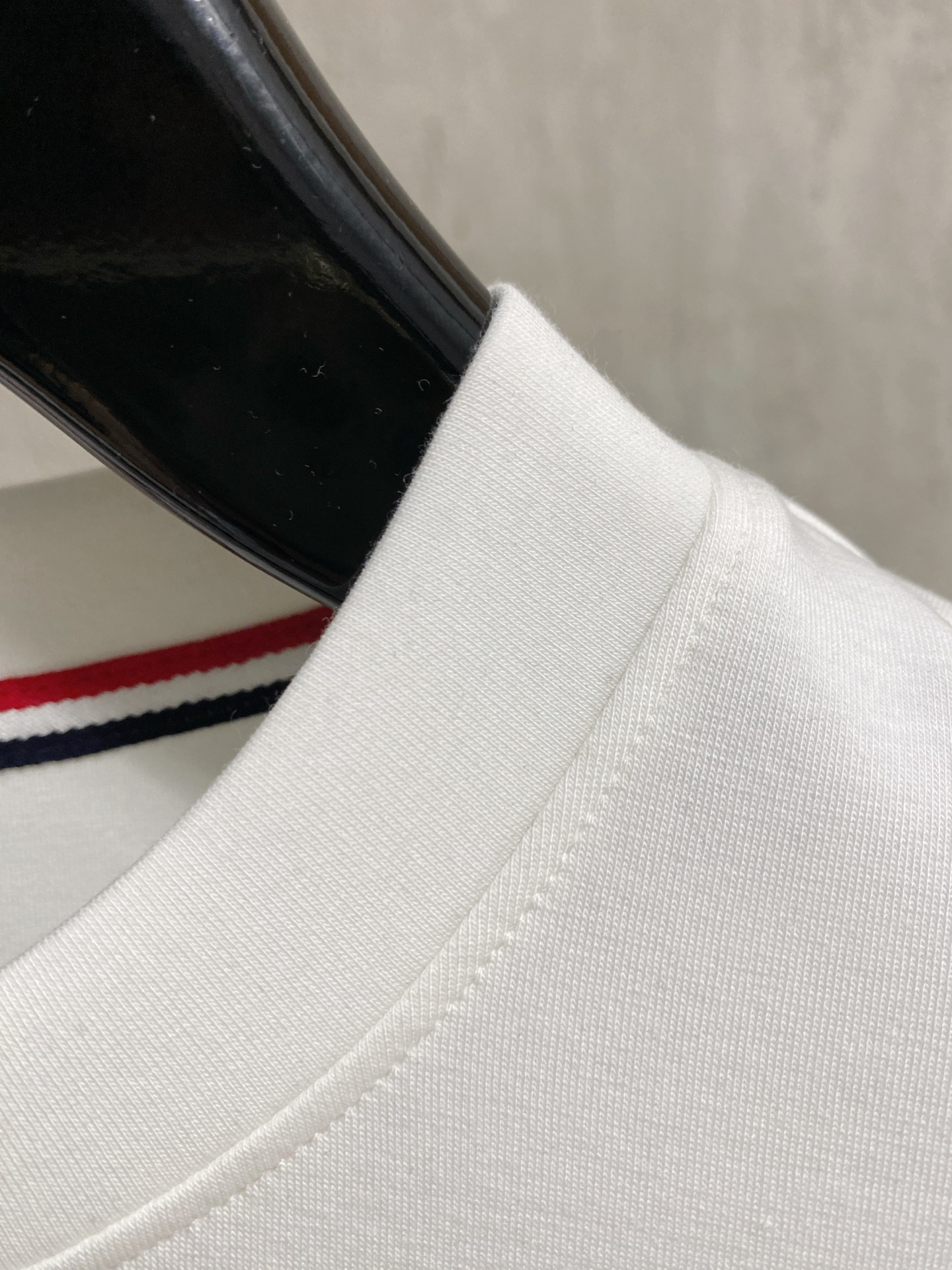 蒙口 2025 秋冬新款卫衣短袖面料：丝光莫代尔棉颜色：多颜色尺码：M-4XL