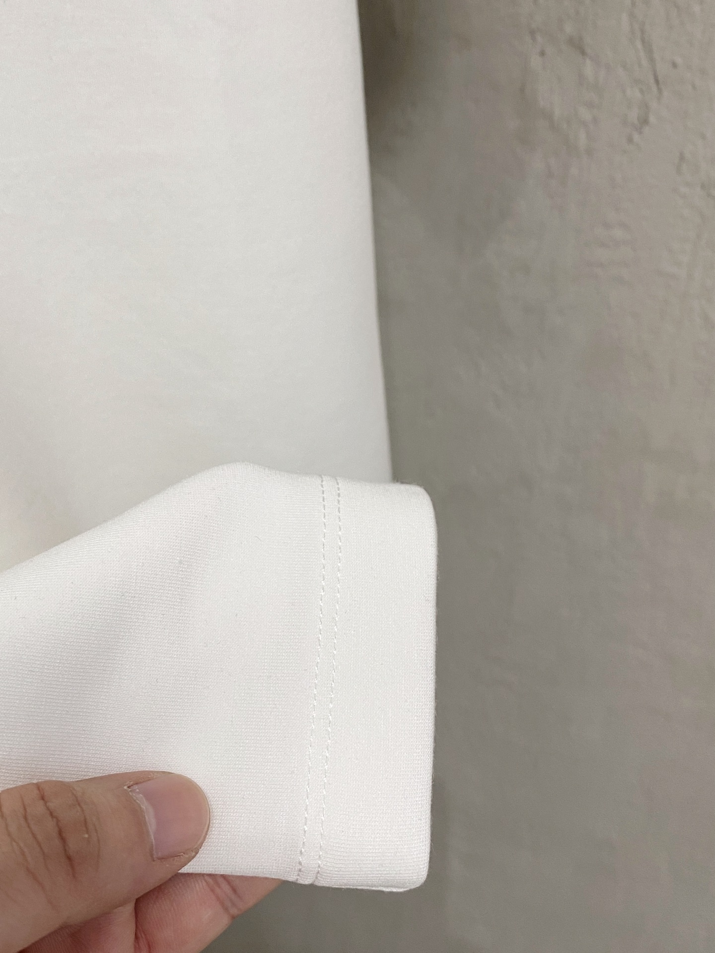 露露 2025 秋冬新款卫衣短袖面料：丝光莫代尔棉颜色：多颜色尺码：M-4XL