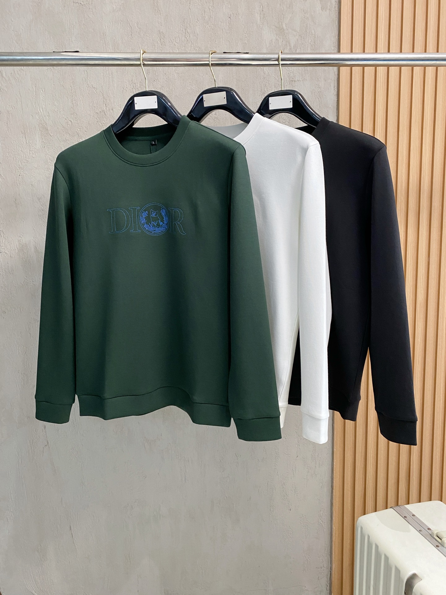 迪奥 2025 秋冬新款卫衣面料：丝光莫代尔棉颜色：多颜色尺码：M-4XL