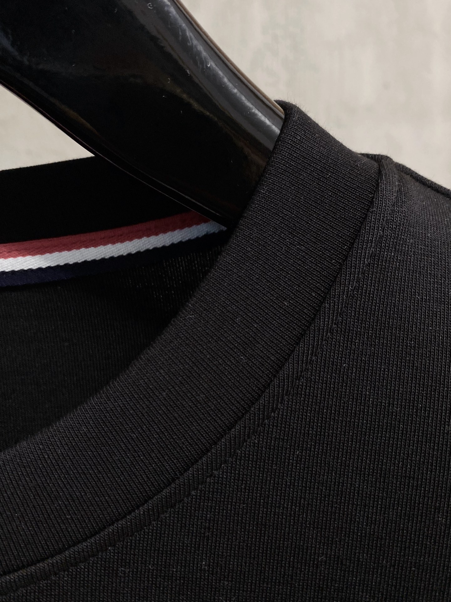 蒙口 2025 秋冬新款卫衣面料：丝光莫代尔棉颜色：多颜色尺码：M-4XL