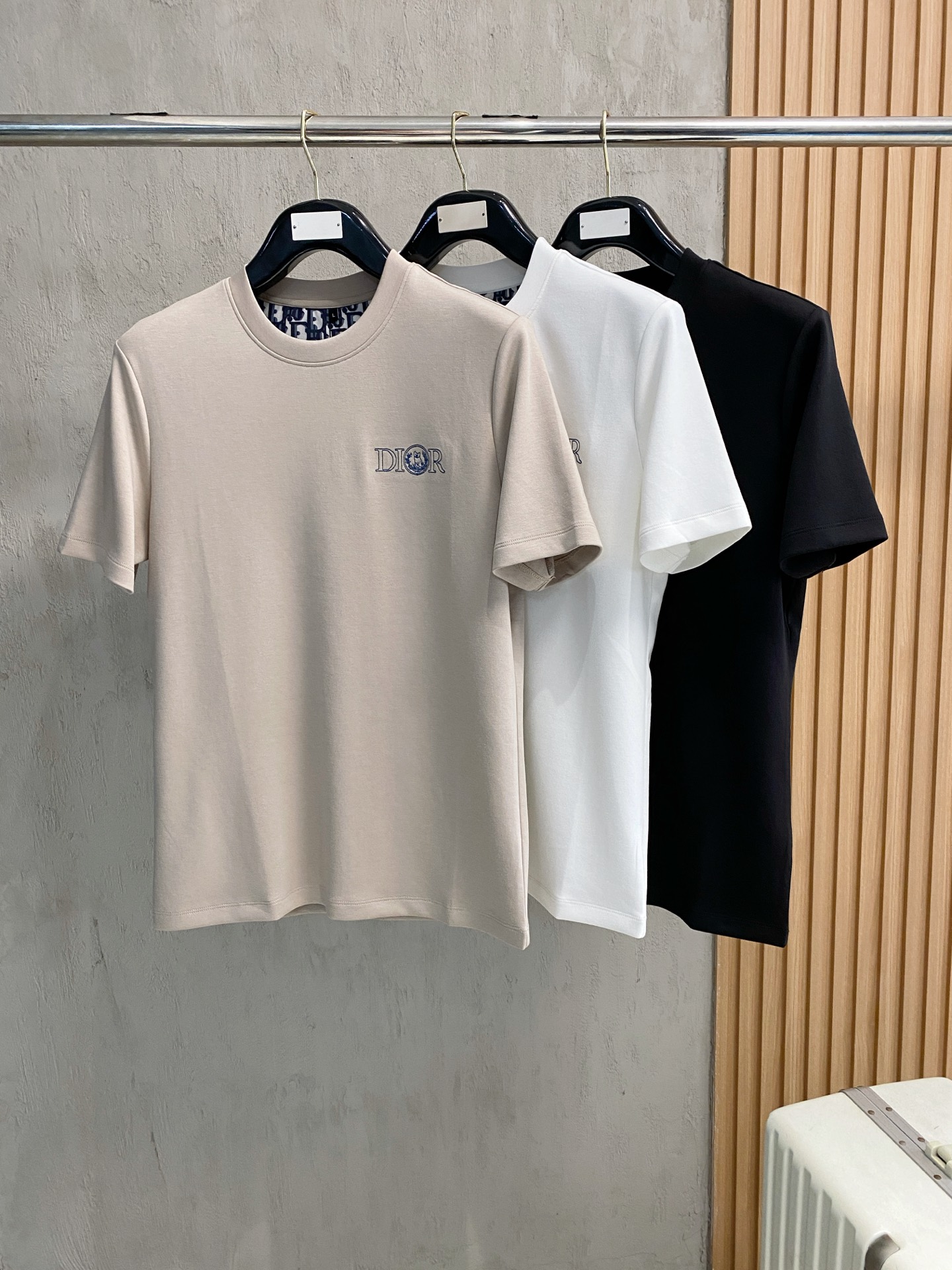 迪奥 2025 秋冬新款卫衣短袖面料：丝光莫代尔棉颜色：多颜色尺码：M-4XL