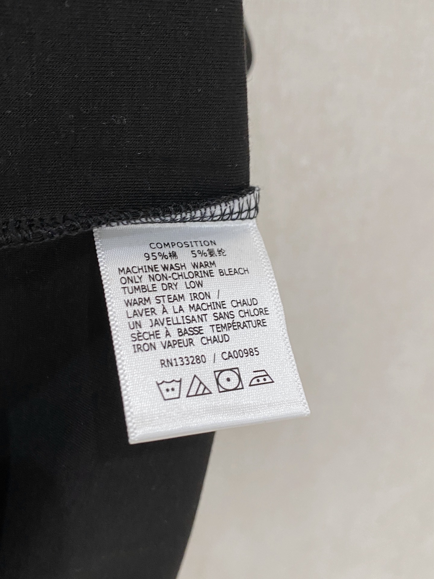 古驰 短袖卫衣 2025 秋冬新款面料：丝光莫代尔棉颜色：黑色 白色尺码：M-4XL