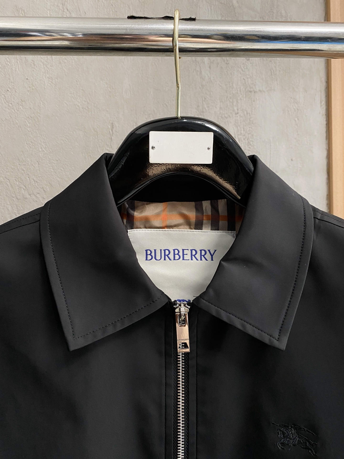 Burberry Men's Black Lightweight Jacket, Casual Style, All-Weather Comfort 4 i1756217038242 4383 0 1