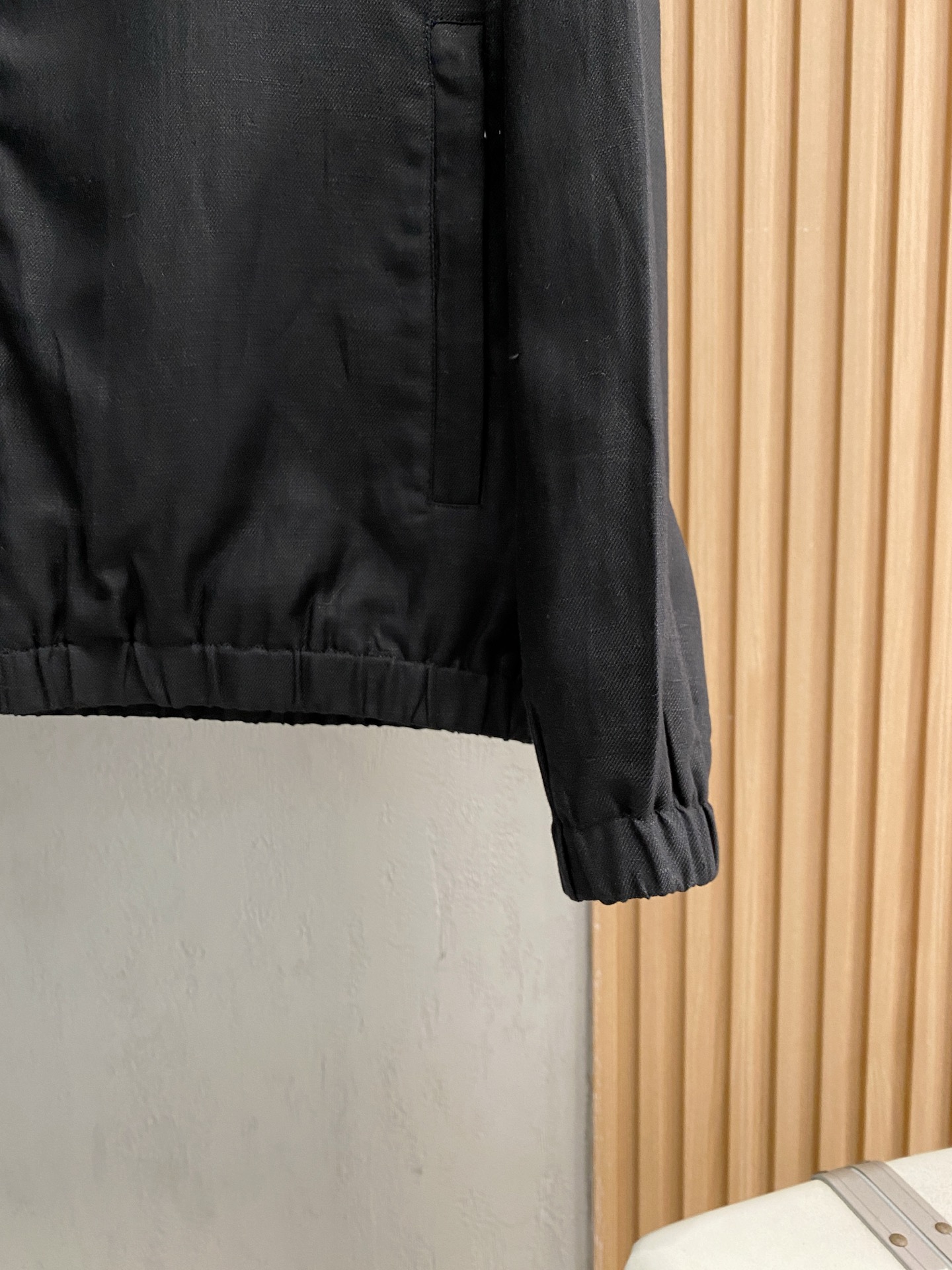 Loro Piana Lightweight Hooded Jacket - Stylish, Comfortable, and Wrinkle-Resistant 7 i1756217200357 7389 0 7