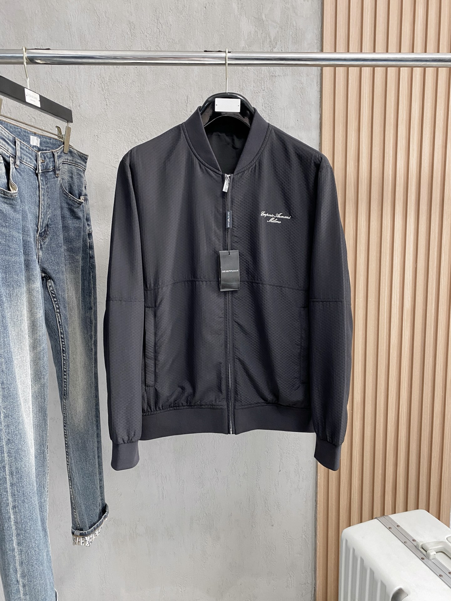 _d2r9smTvhUQutWTmK2WY6-YBpGWuO3PBu_zFDLg