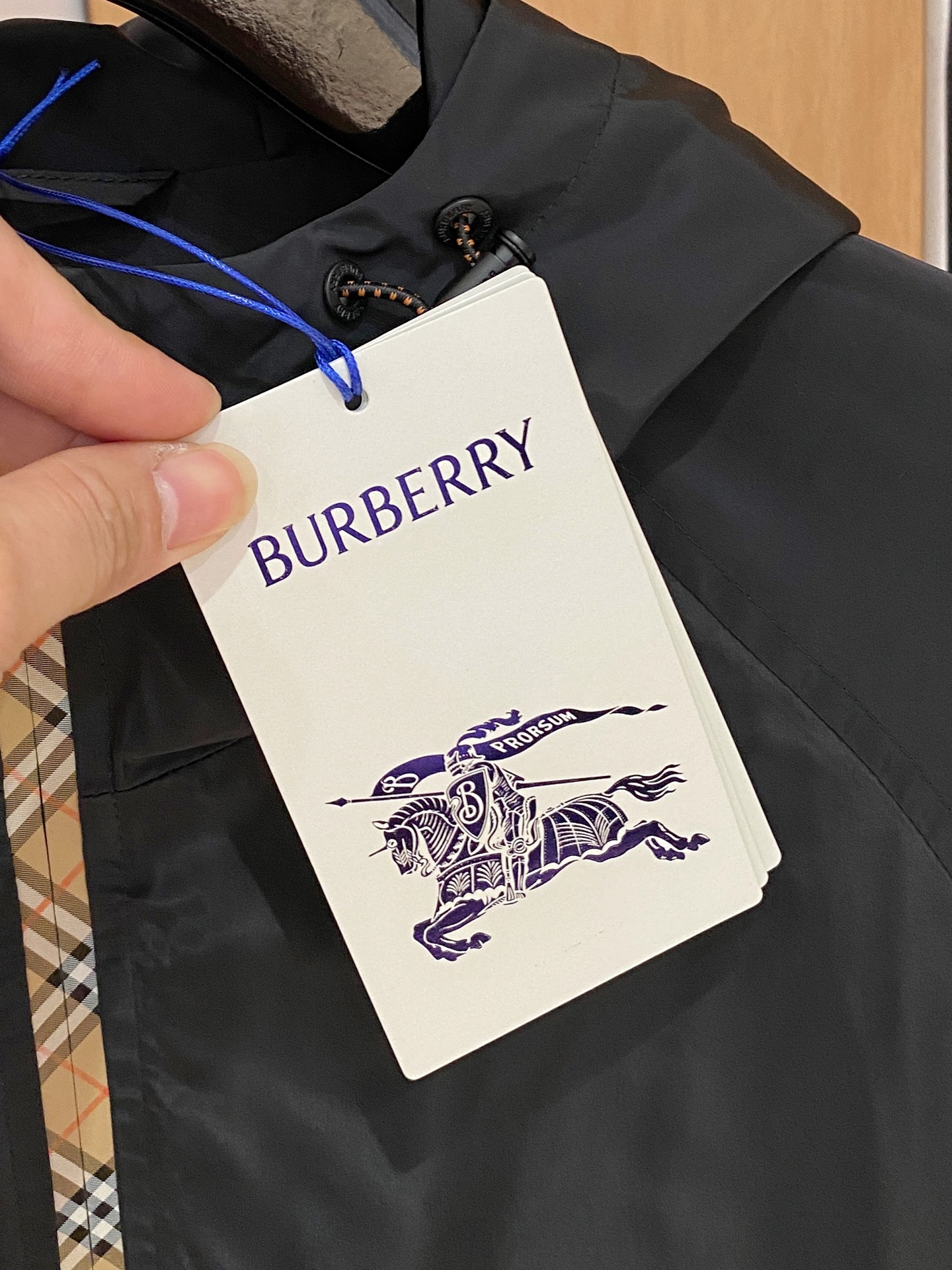 上新 巴宝莉官网同款，三标齐全！2025新款男士夹克外套，时尚休闲高端版本！专柜定制面料 透气舒适度高，