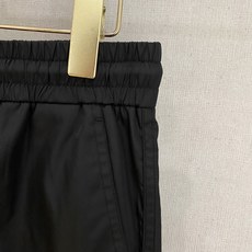 ❤️ 巴宝莉2025ss秋冬新品 男士精品休闲裤顶级面料休闲裤,最新款上身版型无敌正!绝对可以闭眼收的 ❤️ 巴宝莉2025ss秋冬新品 男士精品休闲裤顶级面料休闲裤,最新款上身版型无敌正!绝对可以闭眼收的