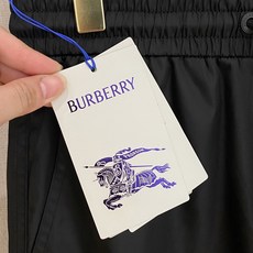 ❤️ 巴宝莉2025ss秋冬新品 男士精品休闲裤顶级面料休闲裤,最新款上身版型无敌正!绝对可以闭眼收的 ❤️ 巴宝莉2025ss秋冬新品 男士精品休闲裤顶级面料休闲裤,最新款上身版型无敌正!绝对可以闭眼收的