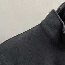 LFW秋冬新款碳素磨绒毛平纹棉布圆领长Tee,男士胸前元素装饰圆领长袖T恤打底衫!贸易公司渠道稀出,领先 LFW秋冬新款碳素磨绒毛平纹棉布圆领长Tee,男士胸前元素装饰圆领长袖T恤打底衫!贸易公司渠道稀出,领先