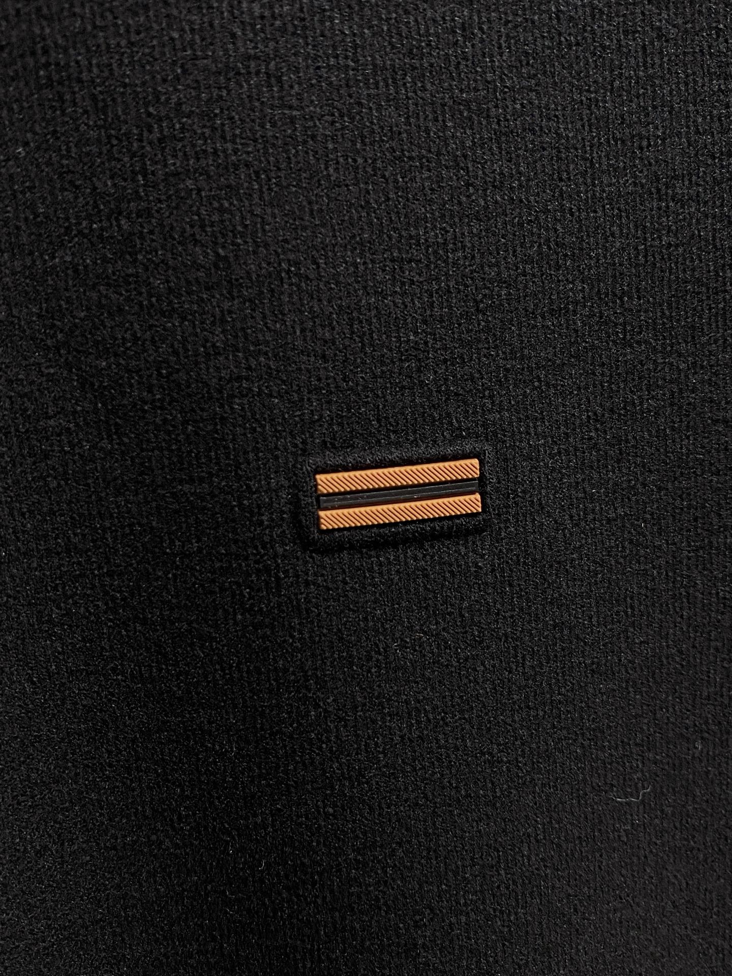 杰尼亚 杰尼亚 25FW秋冬新款碳素磨绒毛平纹棉布圆领长Tee，男士胸前元素装饰圆领长袖T恤打底衫！贸易