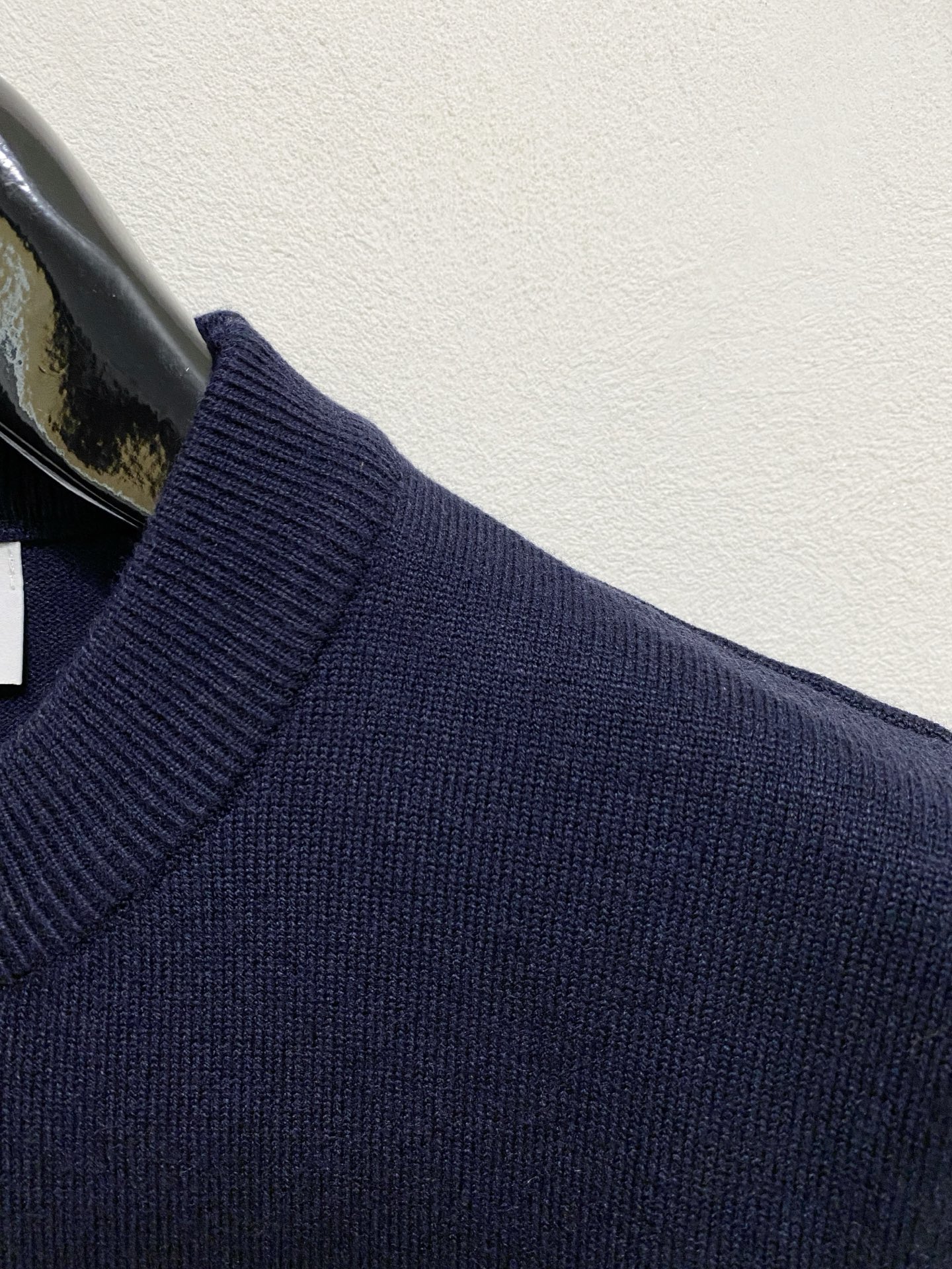 🌾 TB 2025新款 羊毛混纺 圆领 长袖 毛衣 羊毛衫 打底衫，高端版本！专柜定制面料 透气舒适度高