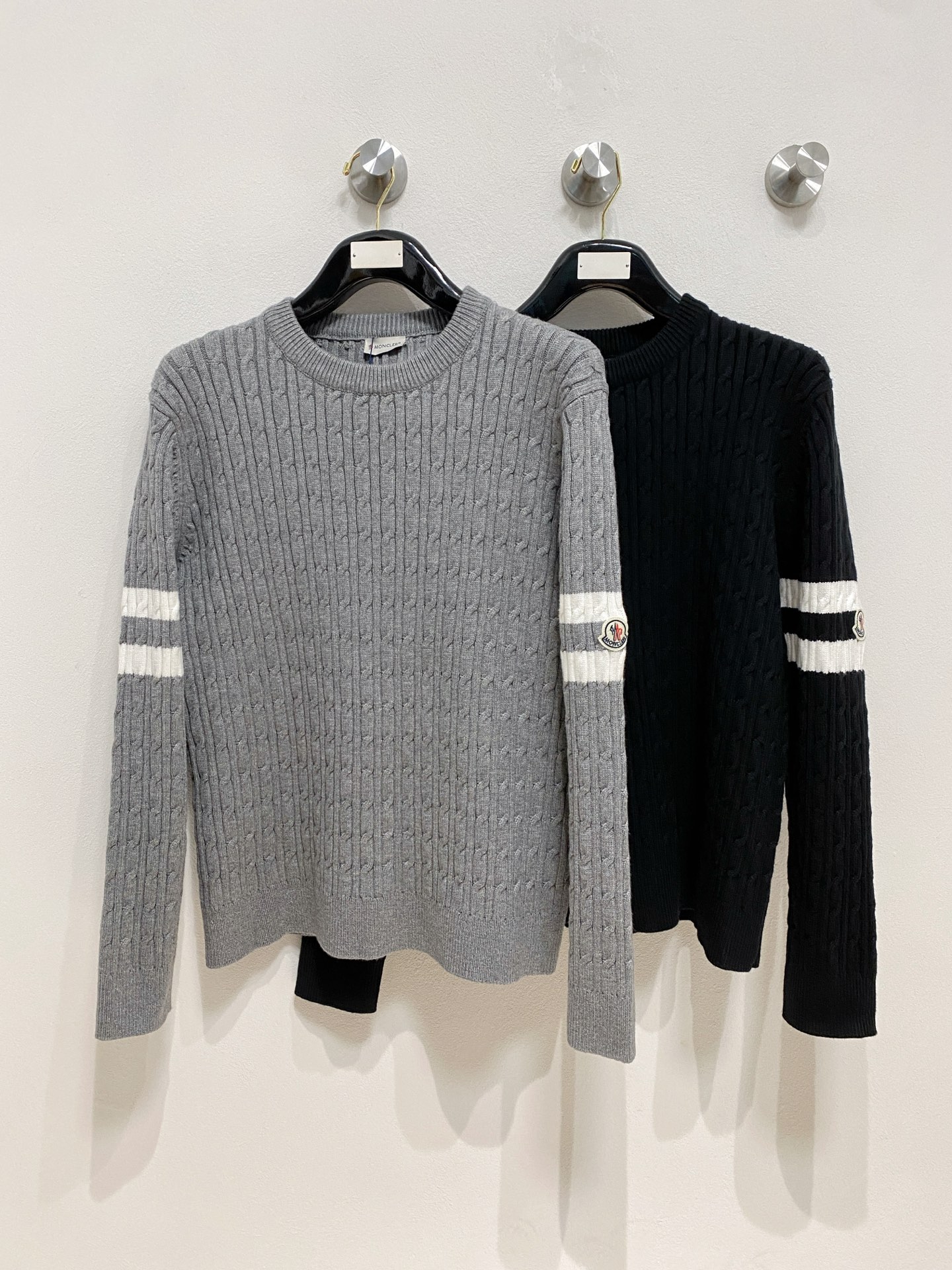 🌾 蒙口 2025新款 羊毛混纺 圆领 长袖 毛衣 羊毛衫 打底衫，高端版本！专柜定制面料 透气舒适度高