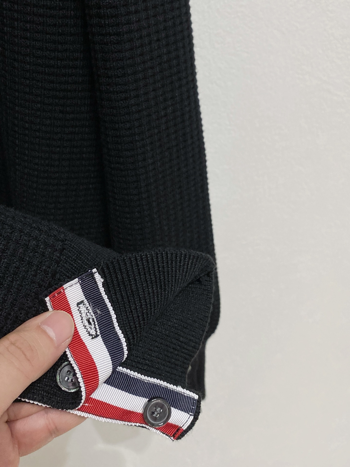 🌾 TB 2025新款 羊毛混纺 圆领 长袖 毛衣 羊毛衫 打底衫，高端版本！专柜定制面料 透气舒适度高