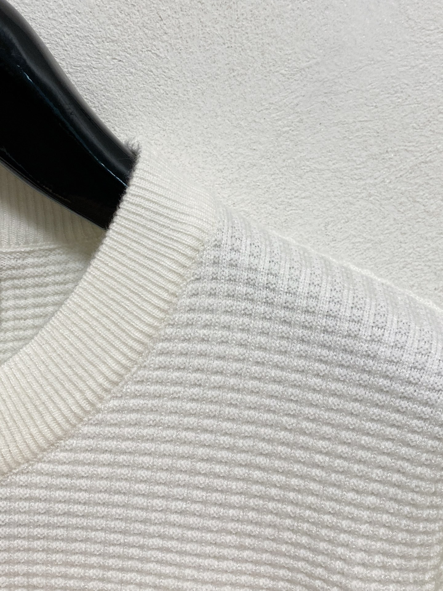 🌾 TB 2025新款 羊毛混纺 圆领 长袖 毛衣 羊毛衫 打底衫，高端版本！专柜定制面料 透气舒适度高