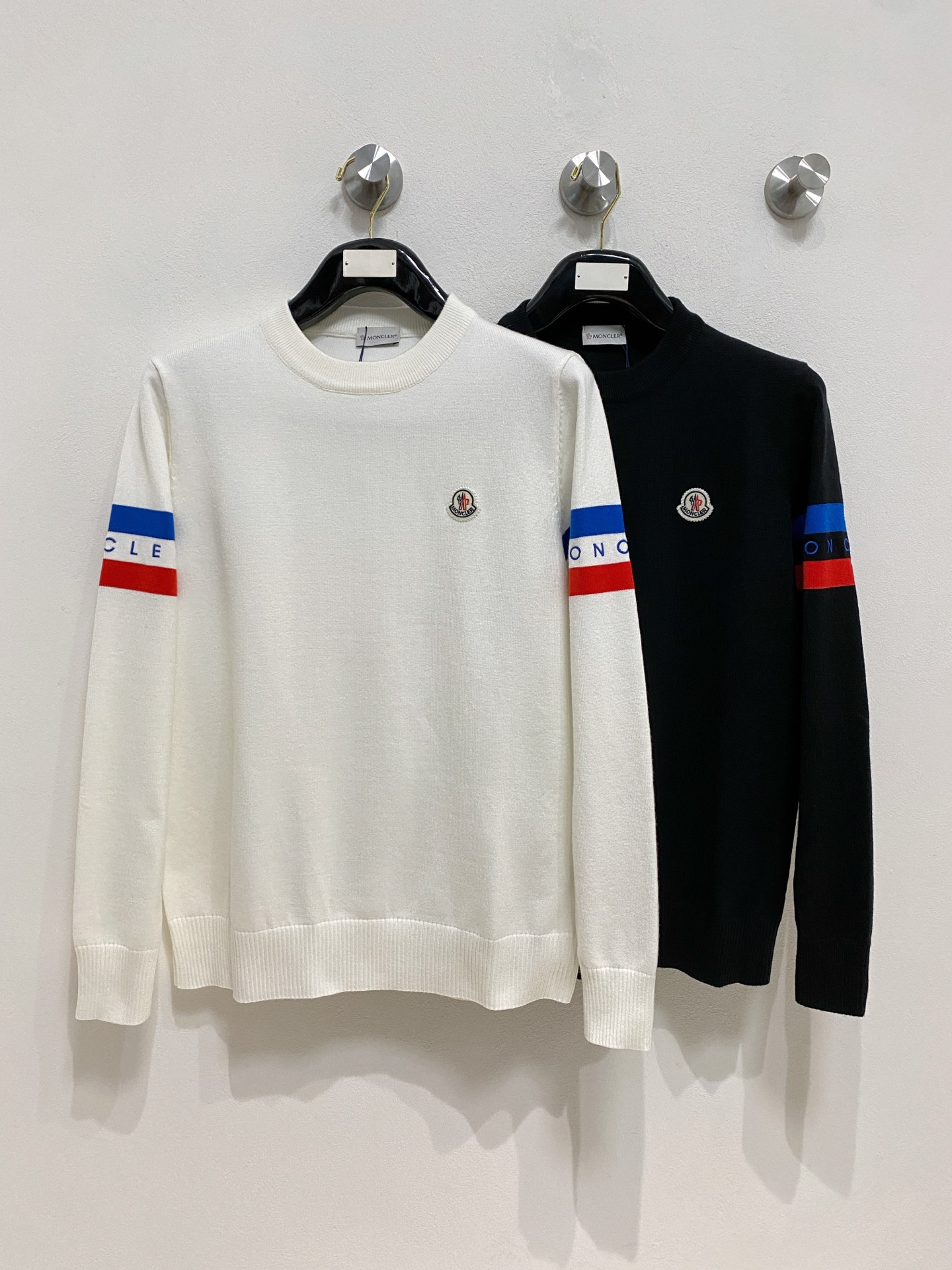 🌾 蒙口 2025新款 羊毛混纺 圆领 长袖 毛衣 羊毛衫 打底衫，高端版本！专柜定制面料 透气舒适度高