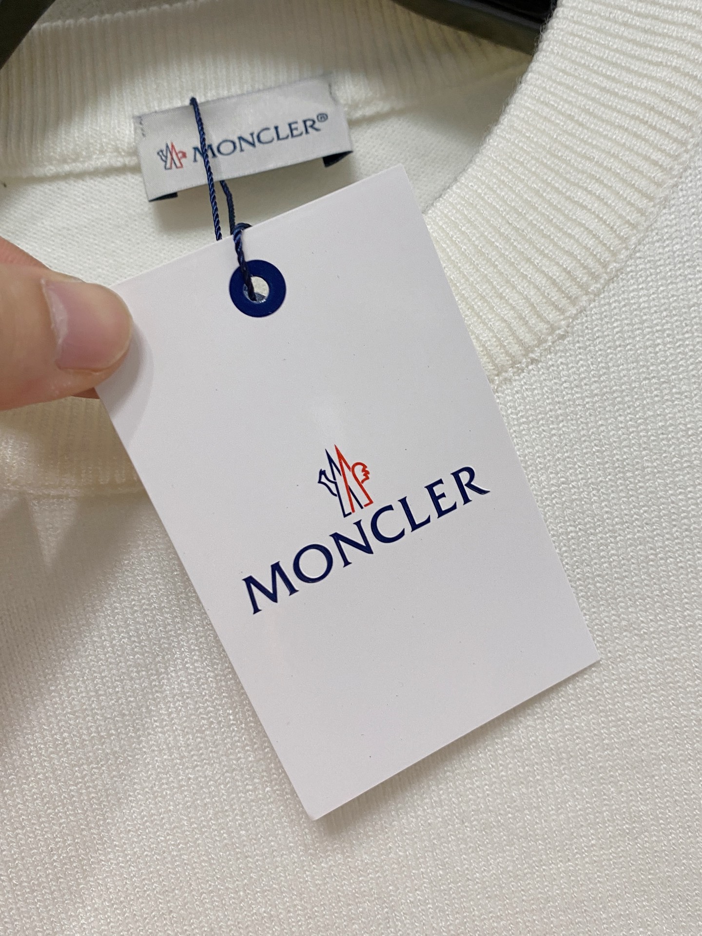 🌾 蒙口 2025新款 羊毛混纺 圆领 长袖 毛衣 羊毛衫 打底衫，高端版本！专柜定制面料 透气舒适度高