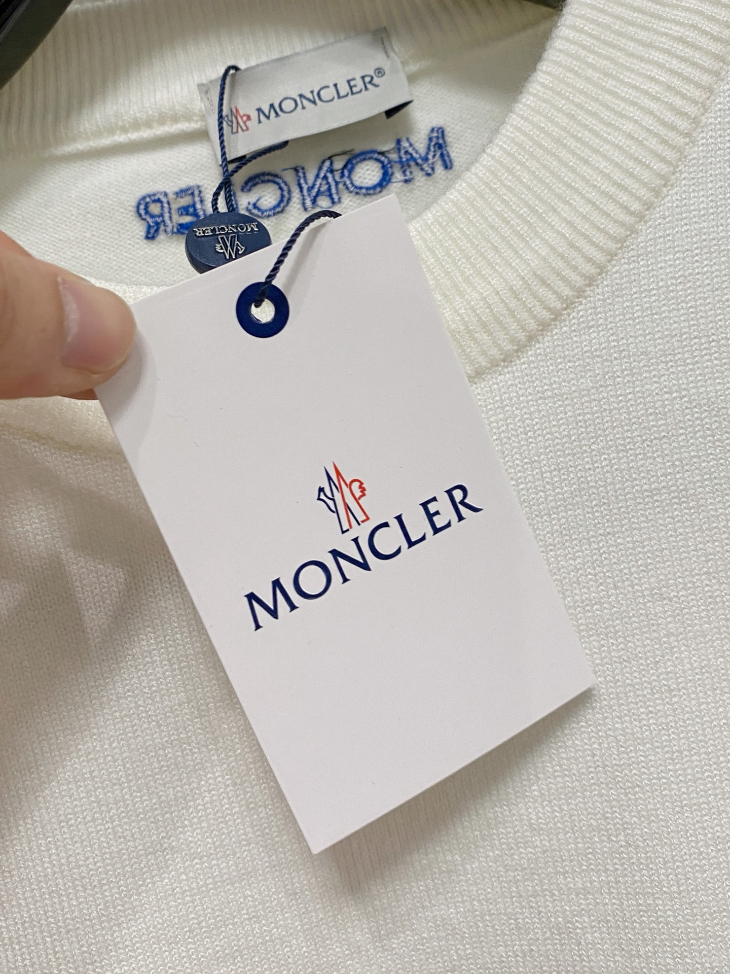 🌾 蒙口 2025新款 羊毛混纺 圆领 长袖 毛衣 羊毛衫 打底衫，高端版本！专柜定制面料 透气舒适度高