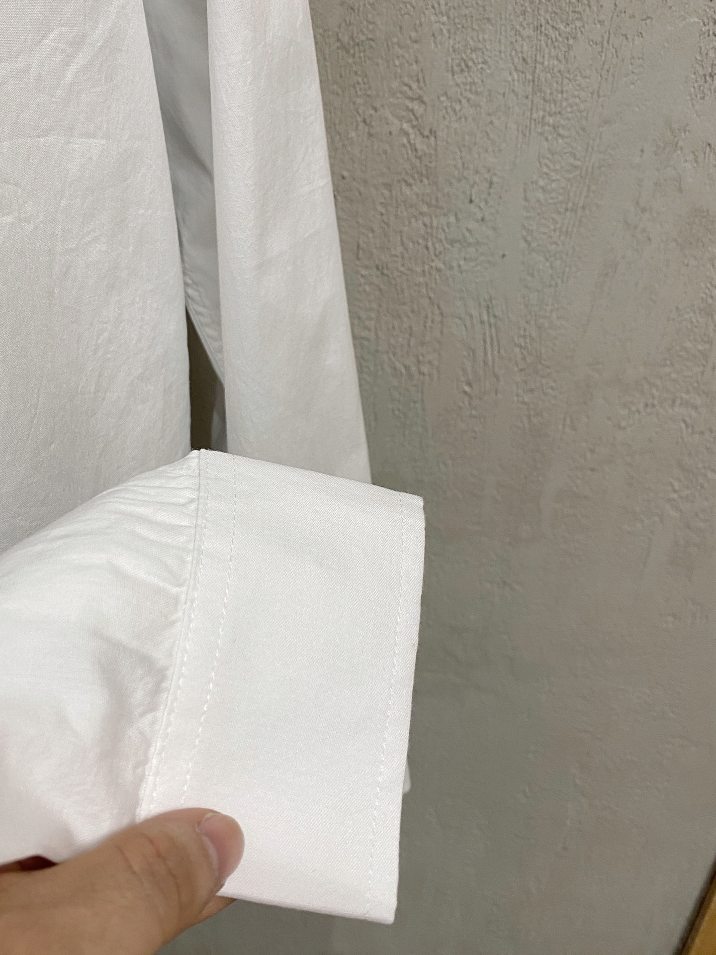 boss 2025ss春夏时尚大爆款短袖衬衫，贸易公司渠道货，品相完美如斯，属于入柜级别，可预见性的爆款