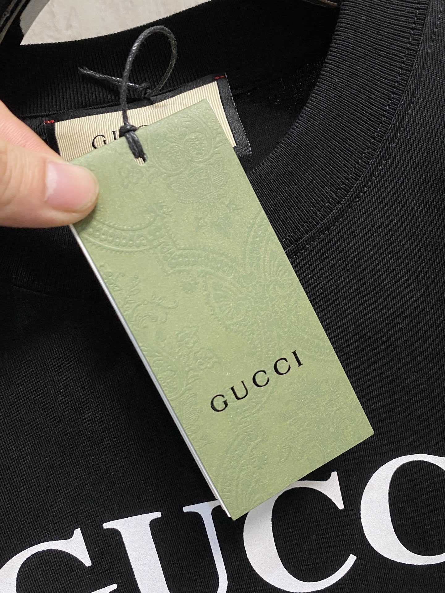 高版本 古驰 2025新款经典圆领长袖 时尚百搭经典元素打造精致工艺专柜面料，顶级元素融合打造，经典短袖