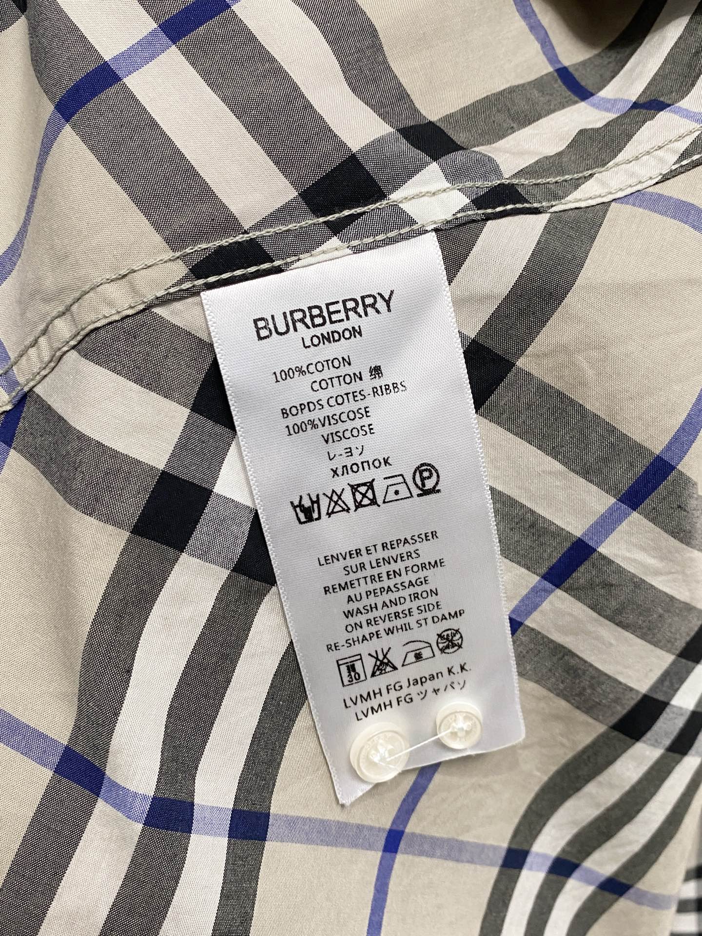 巴宝莉 2025ss春夏时尚大爆款短袖衬衫，贸易公司渠道货，品相完美如斯，属于入柜级别，可预见性的爆款，