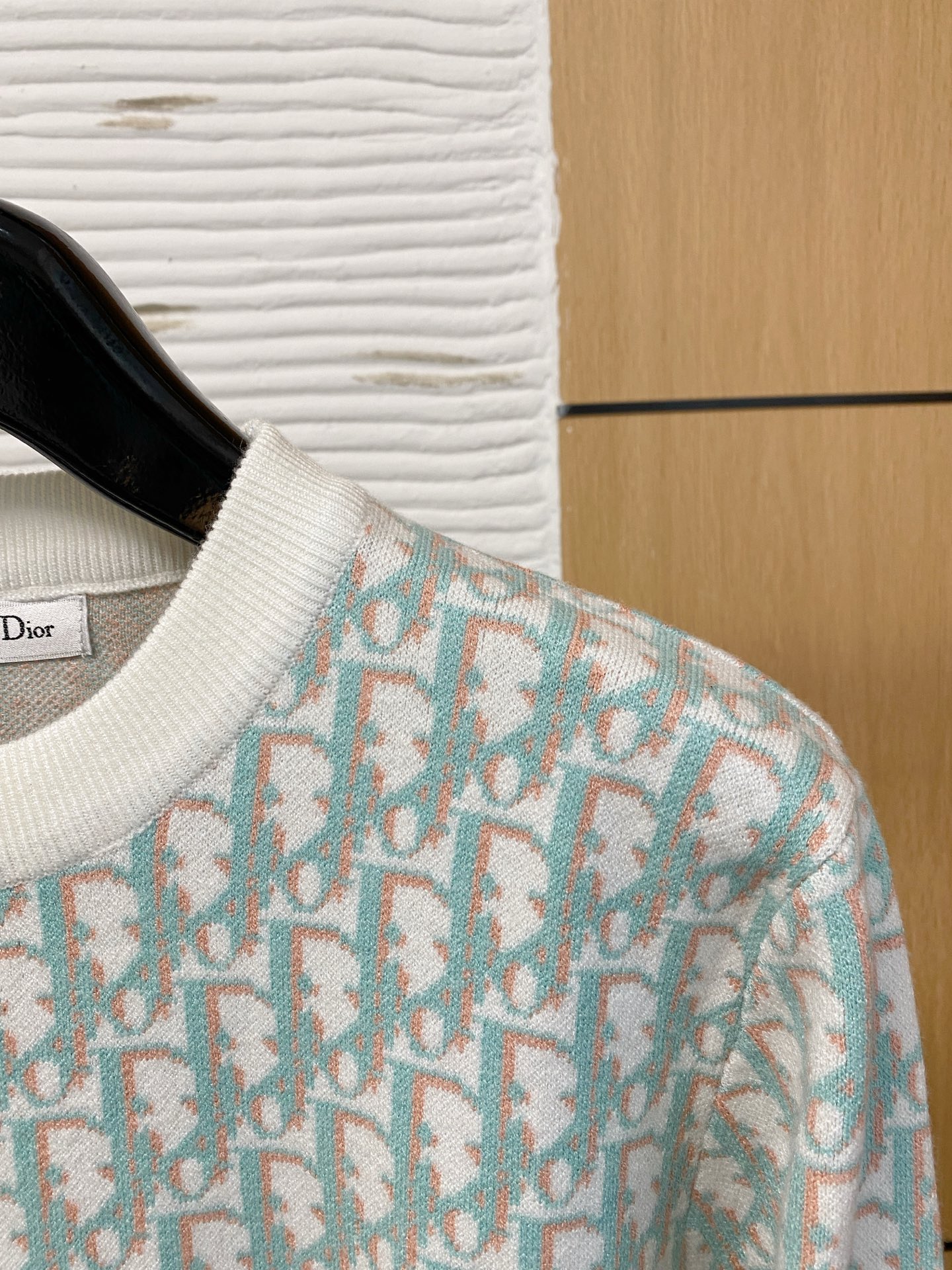 Dior 2025 Fall/Winter Wool Blend Crew Neck Knit Sweater, Comfortable & Warm 4 i1757338732051 7903 0 2