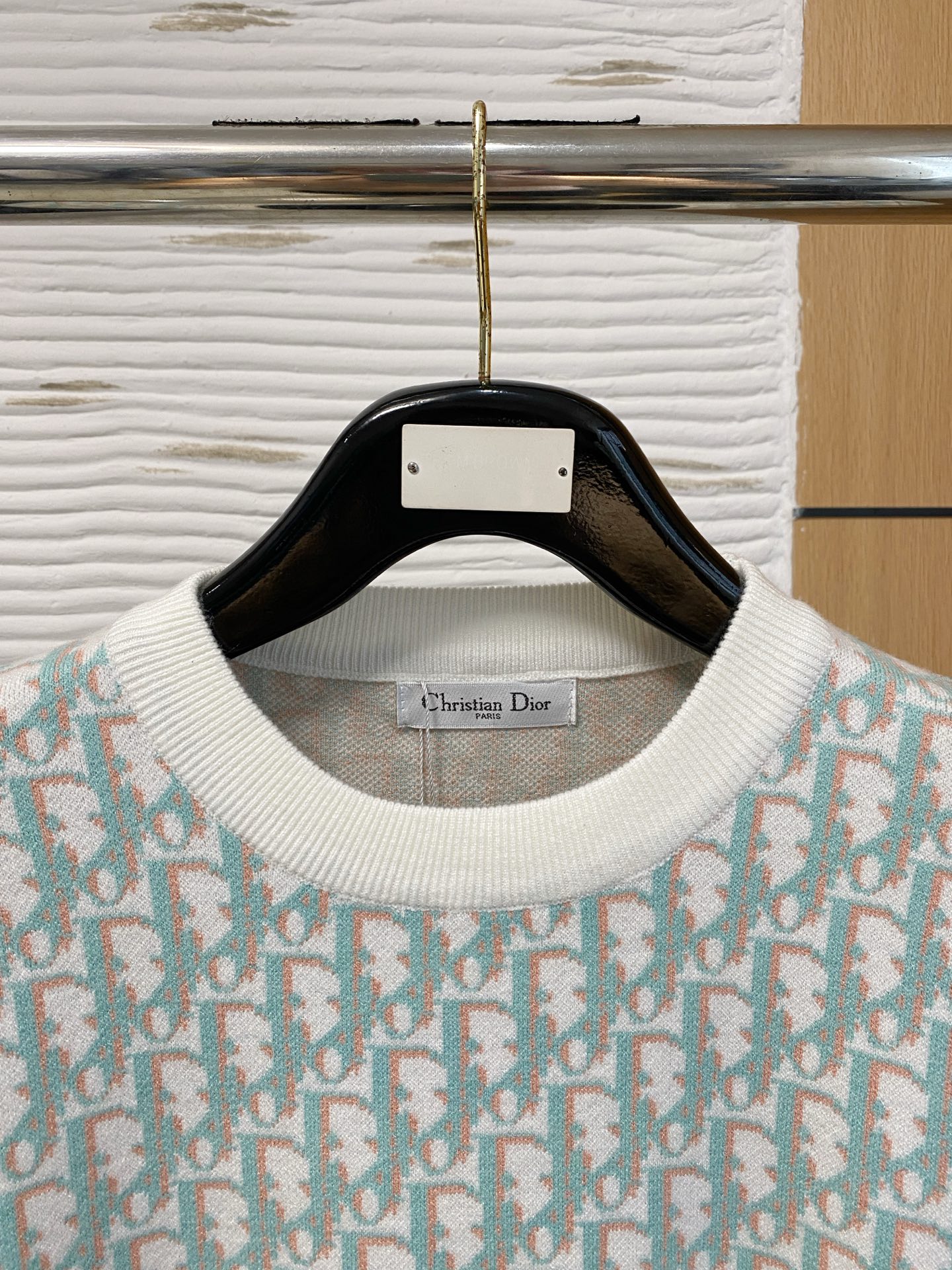 Dior 2025 Fall/Winter Wool Blend Crew Neck Knit Sweater, Comfortable & Warm 3 i1757338732948 810 0 1