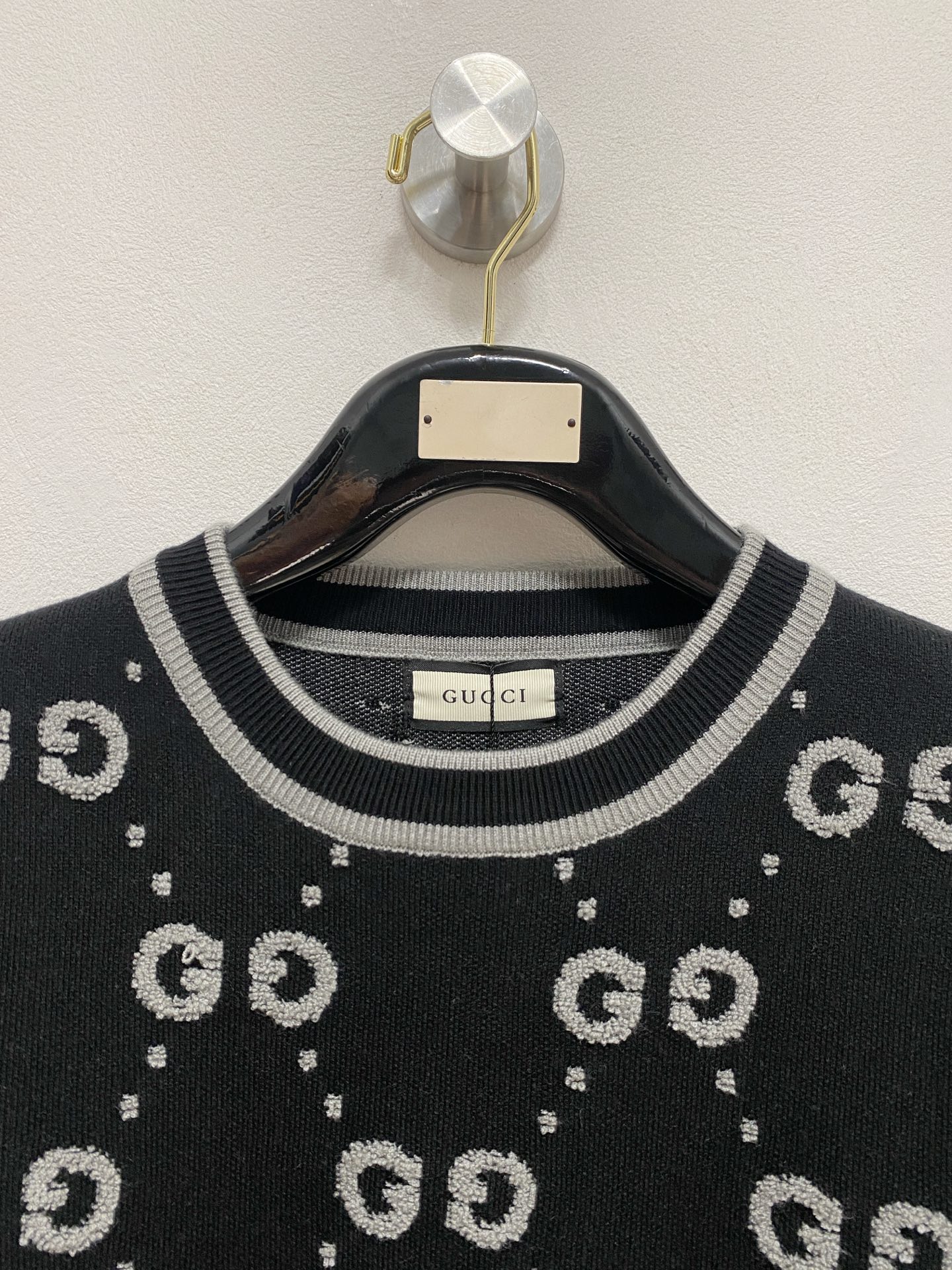 🌾 古驰 2025新款 羊毛混纺 圆领 长袖 毛衣 羊毛衫 打底衫，高端版本！专柜定制面料 透气舒适度高