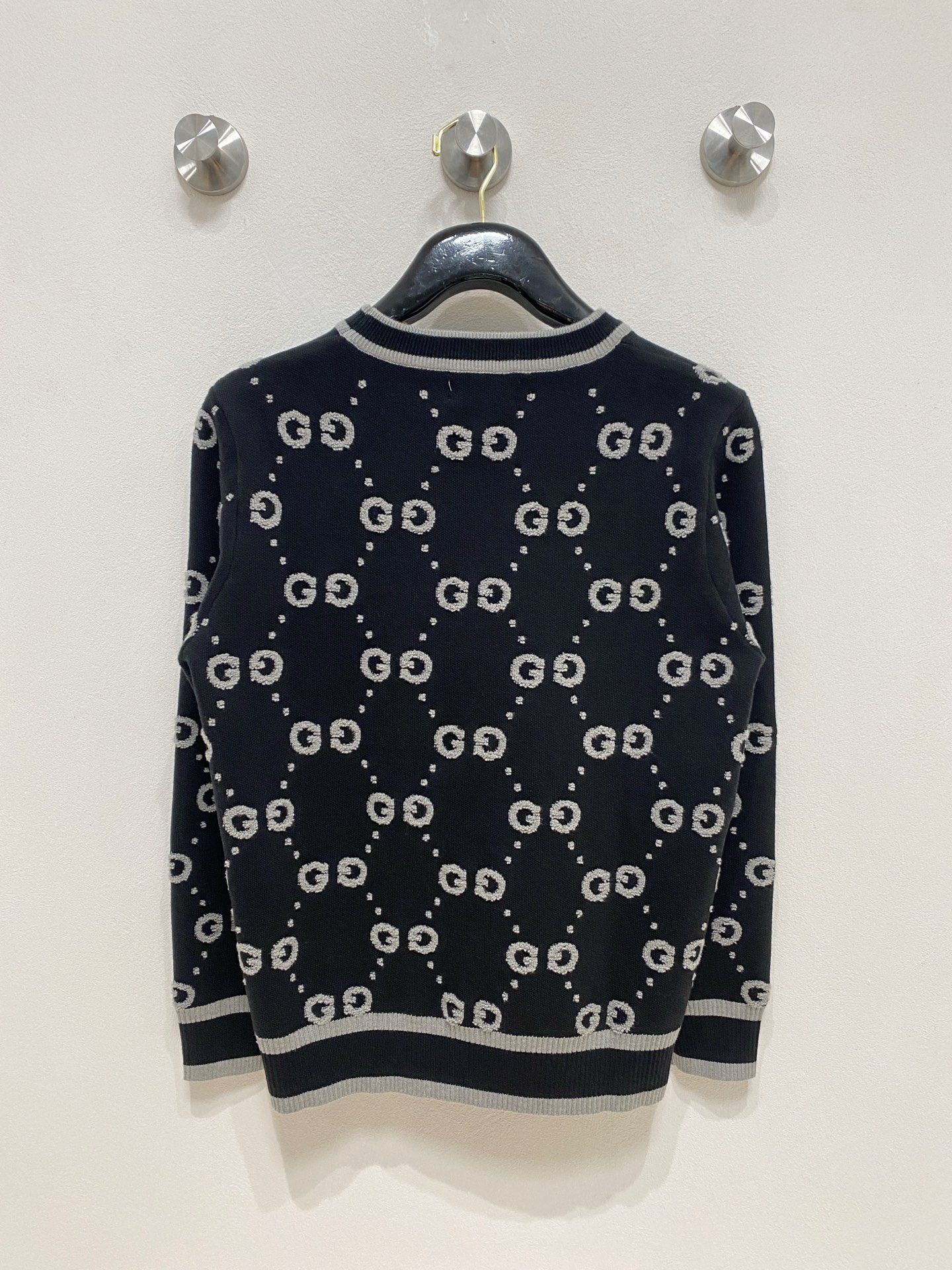 🌾 古驰 2025新款 羊毛混纺 圆领 长袖 毛衣 羊毛衫 打底衫，高端版本！专柜定制面料 透气舒适度高