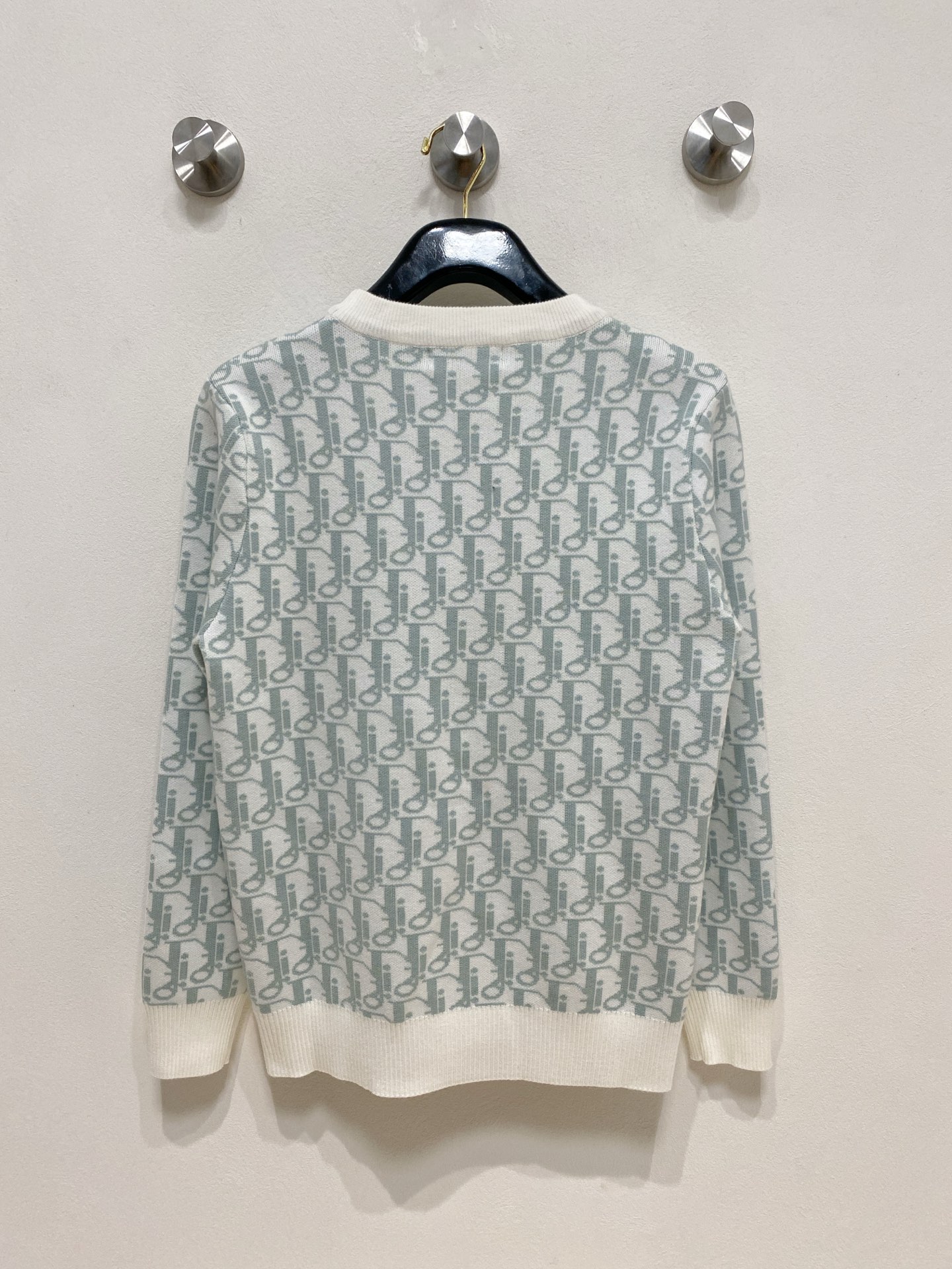 🌾 迪奥 2025新款 羊毛混纺 圆领 长袖 毛衣 羊毛衫 打底衫，高端版本！专柜定制面料 透气舒适度高