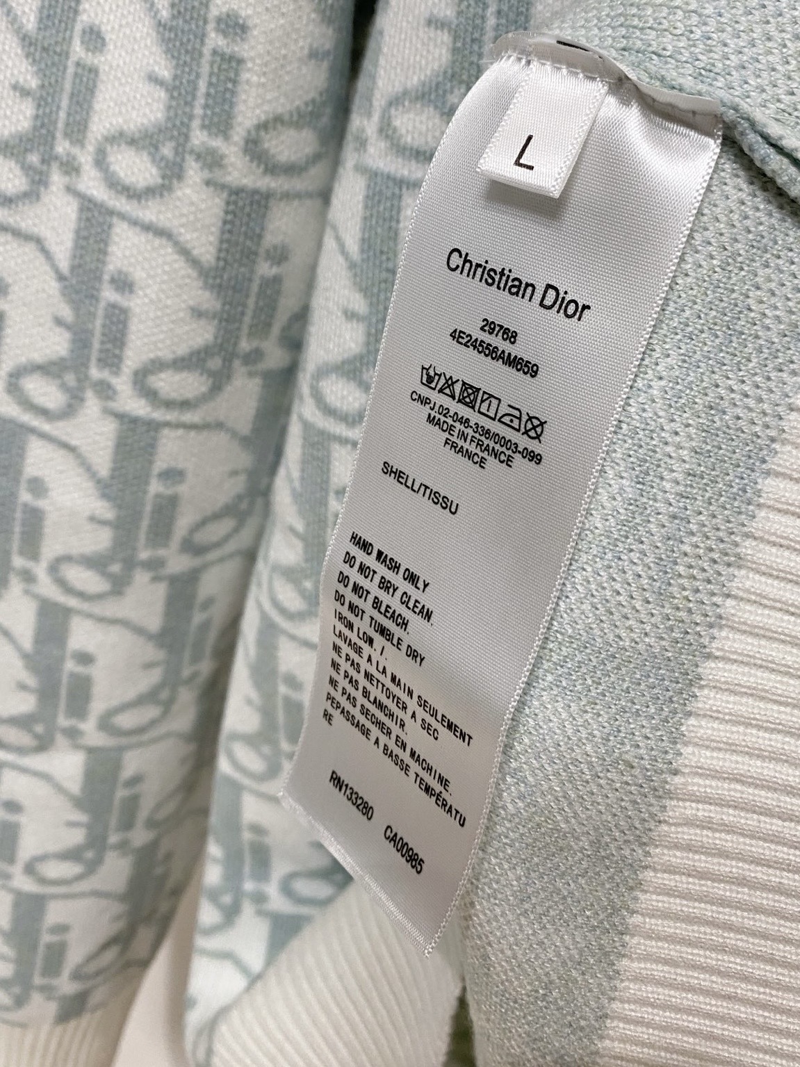 🌾 迪奥 2025新款 羊毛混纺 圆领 长袖 毛衣 羊毛衫 打底衫，高端版本！专柜定制面料 透气舒适度高